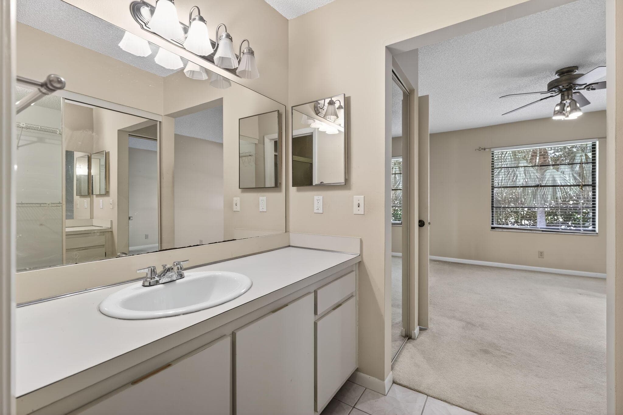 2301 Sabal Ridge Court H, Palm Beach Gardens, FL 33418 — photo 40 of 48