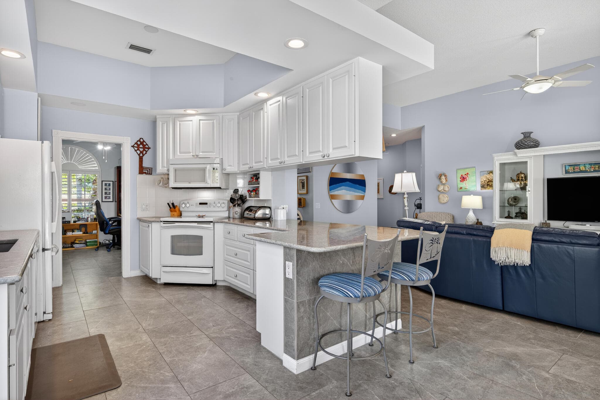 10907 SW Candlewood Road, Port St. Lucie, FL 34987 — photo 16 of 52