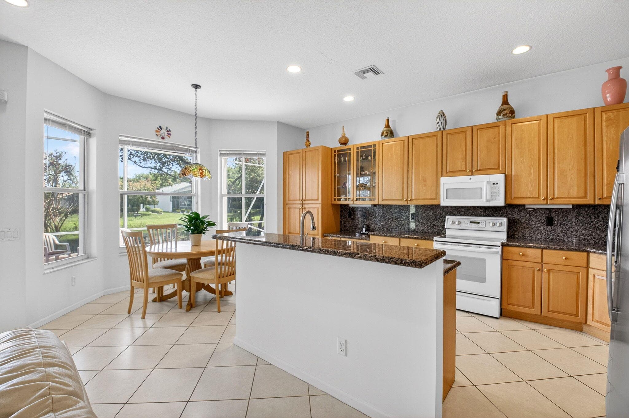 13738 Plaza Mayor Drive, Delray Beach, FL 33446 — photo 13 of 87