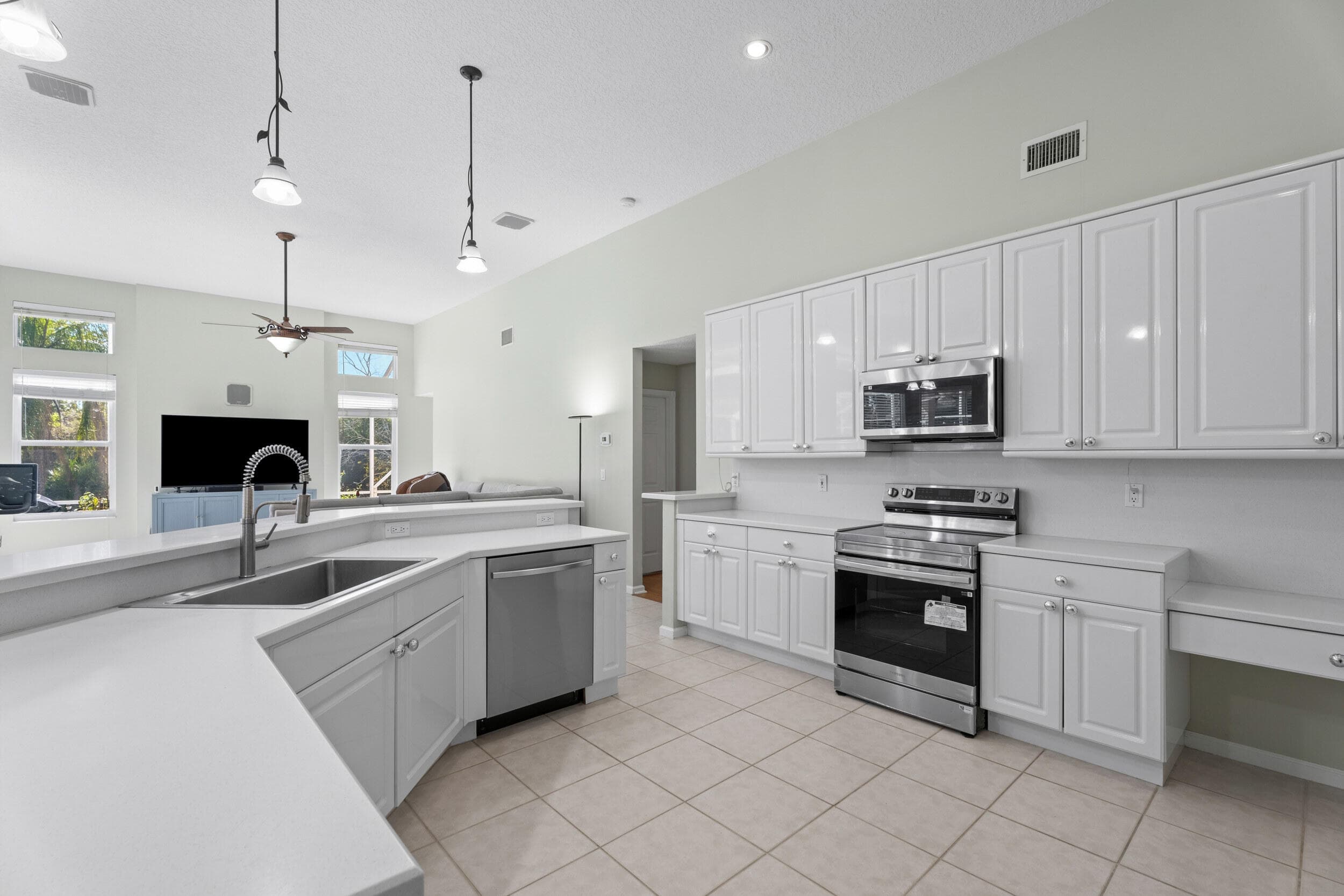 5180 SW Hammock Creek Drive, Palm City, FL 34990 — photo 10 of 44
