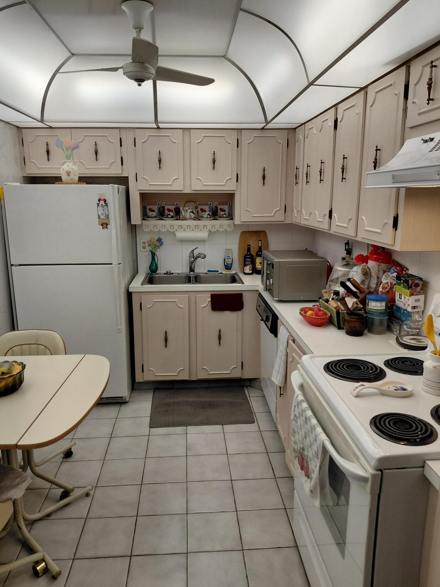 3113 S Ocean Drive 504, Hallandale Beach, FL 33009 — photo 11 of 40