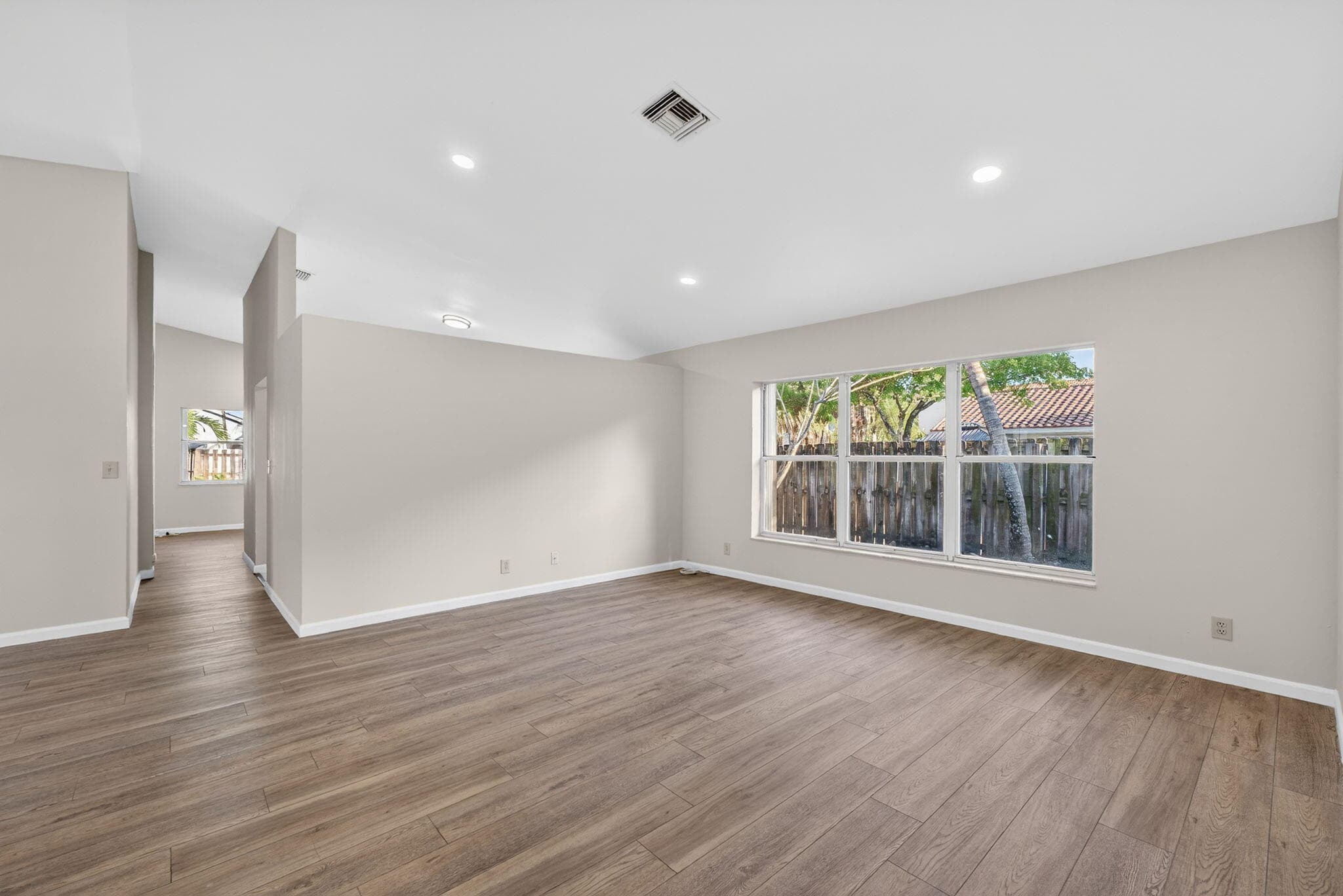 9549 NW 9th Court, Plantation, FL 33324 — photo 5 of 29