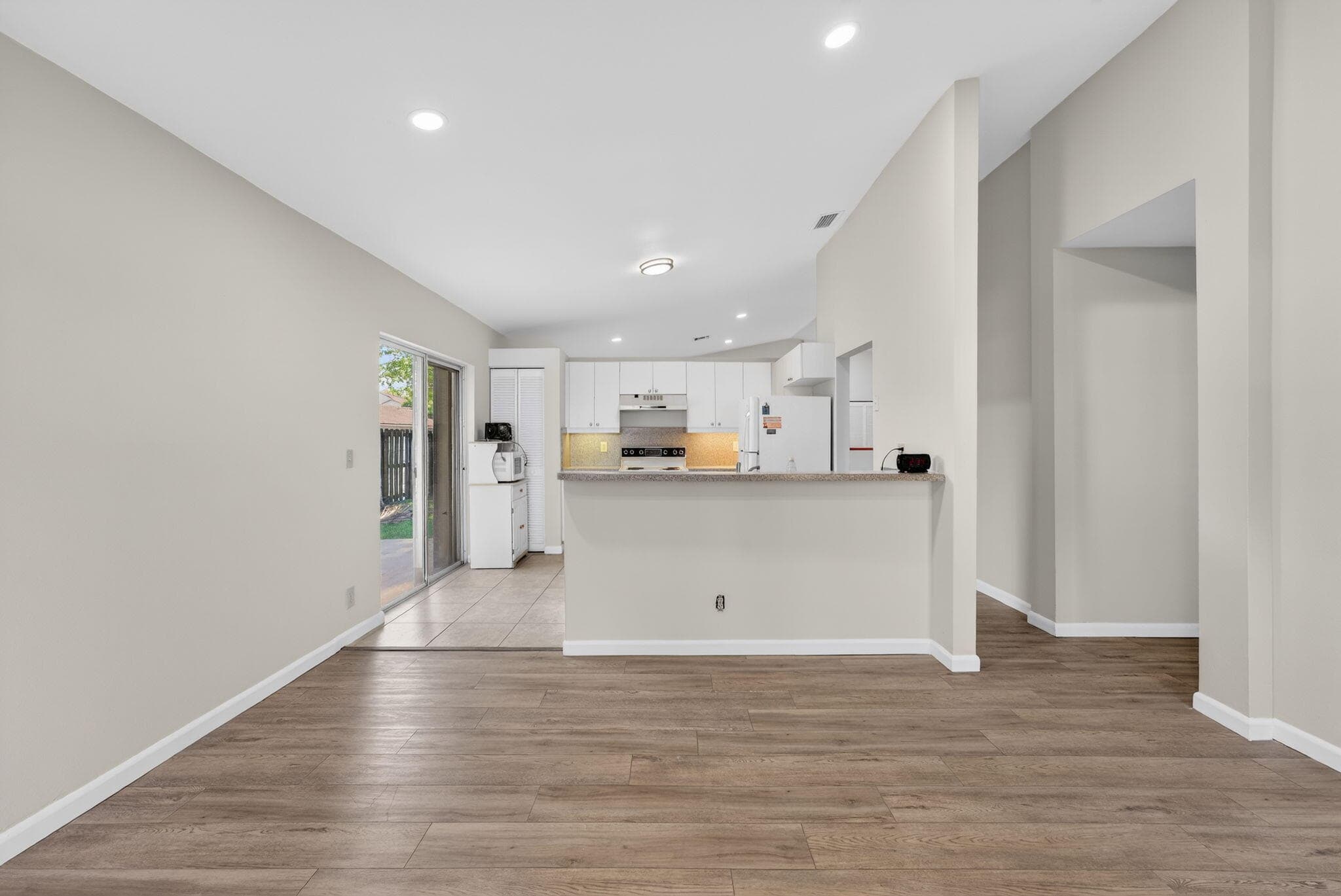 9549 NW 9th Court, Plantation, FL 33324 — photo 11 of 29