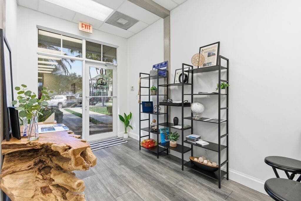 3307 Northlake Boulevard 107, Palm Beach Gardens, FL 33403 — photo 22 of 40