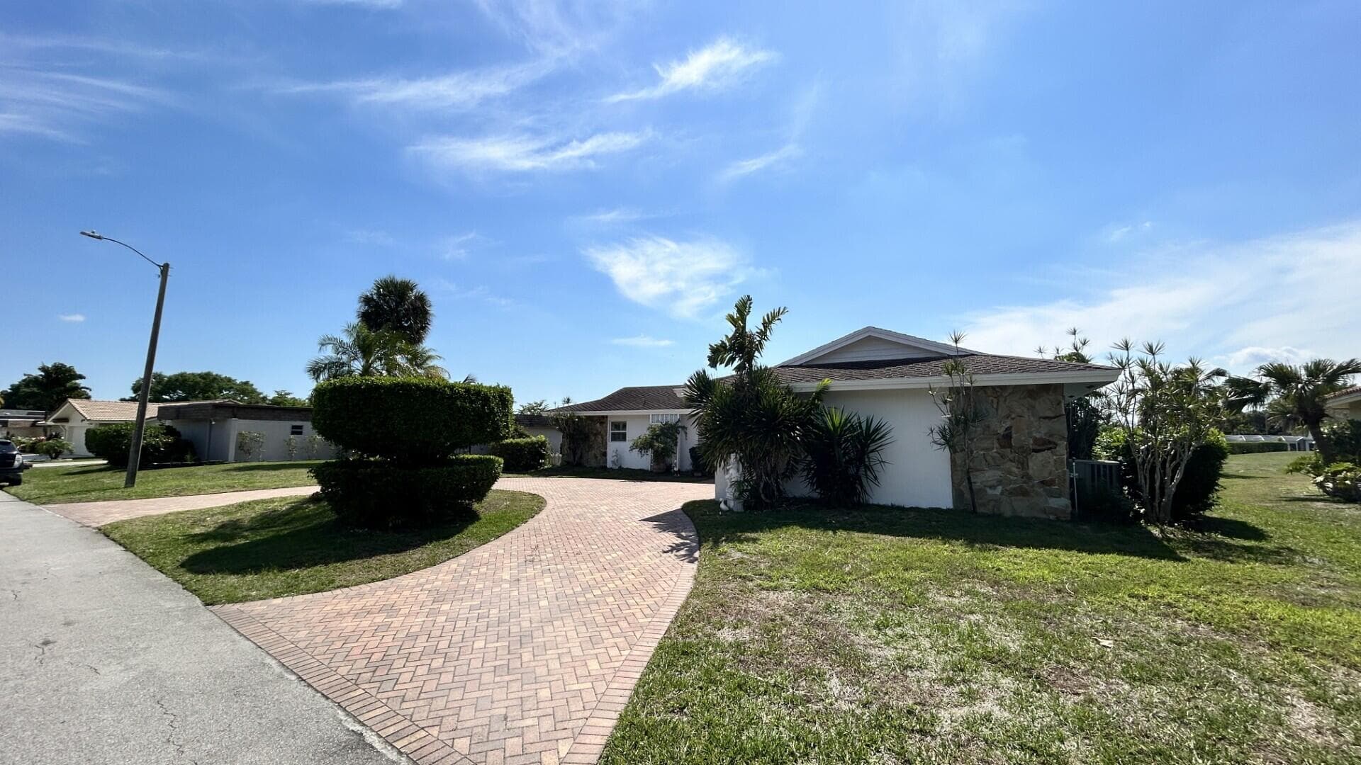 5728 S Bayberry Lane, Tamarac, FL 33319 — photo 3 of 62