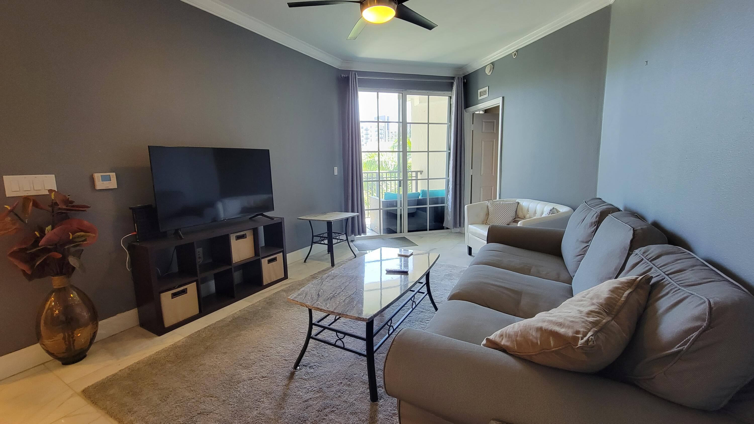 533 NE 3rd Avenue 545, Fort Lauderdale, FL 33301 — photo 6 of 22