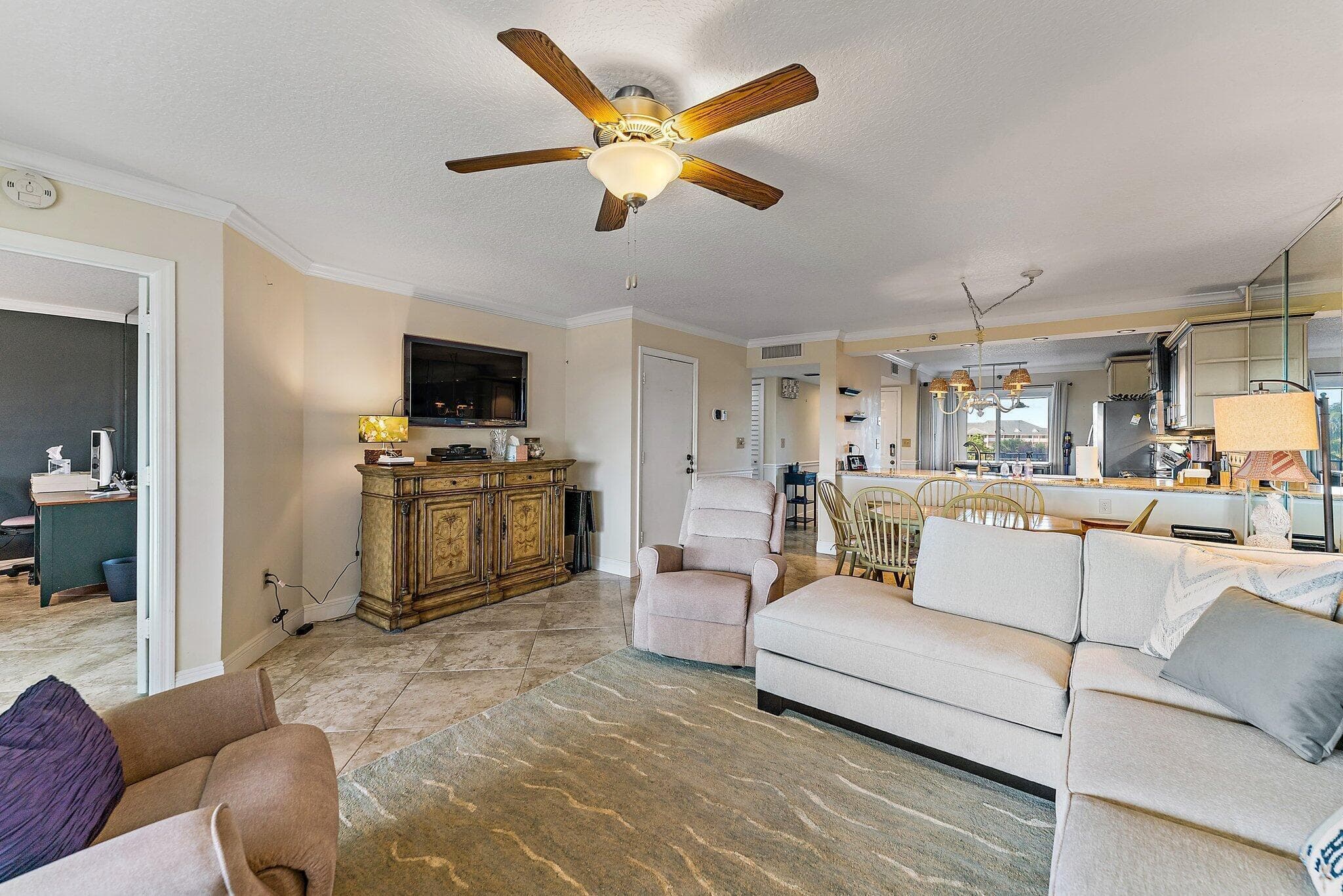 275 Palm Avenue C402, Jupiter, FL 33477 — photo 17 of 48