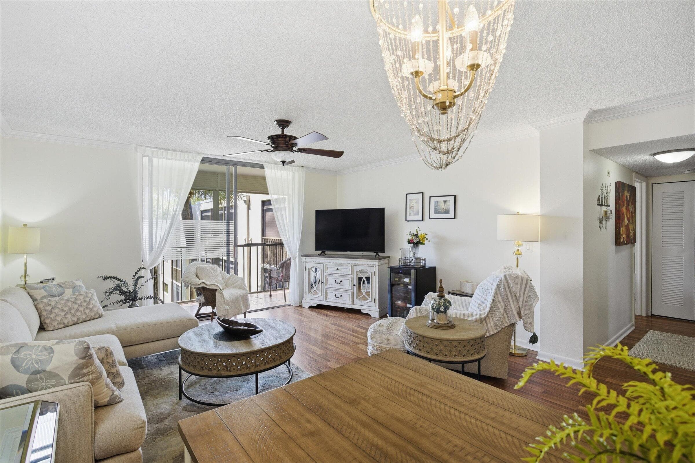 5370 Las Verdes Circle 303, Delray Beach, FL 33484 — photo 4 of 47