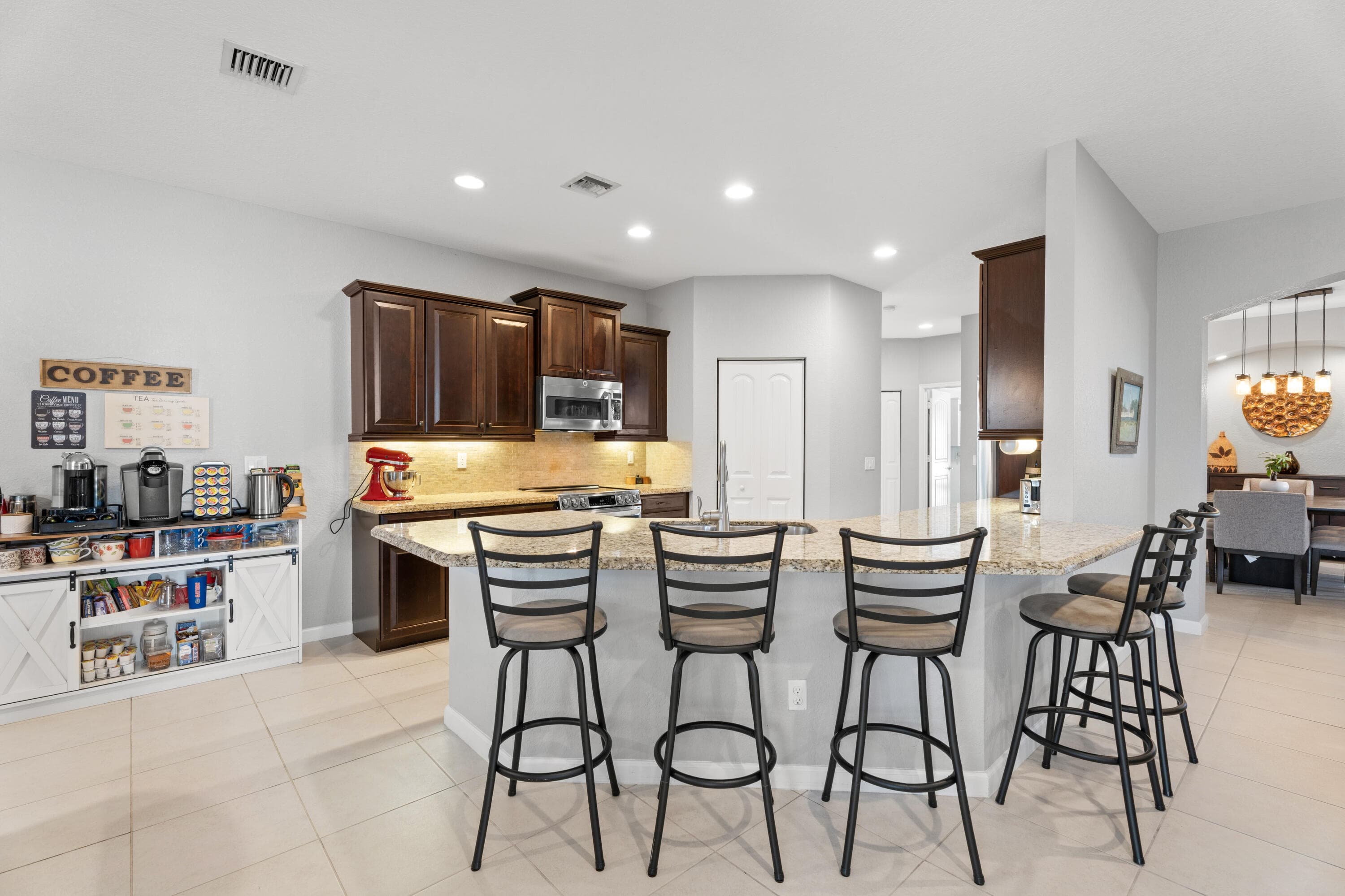 445 NW Sunflower Place, Jensen Beach, FL 34957 — photo 12 of 49