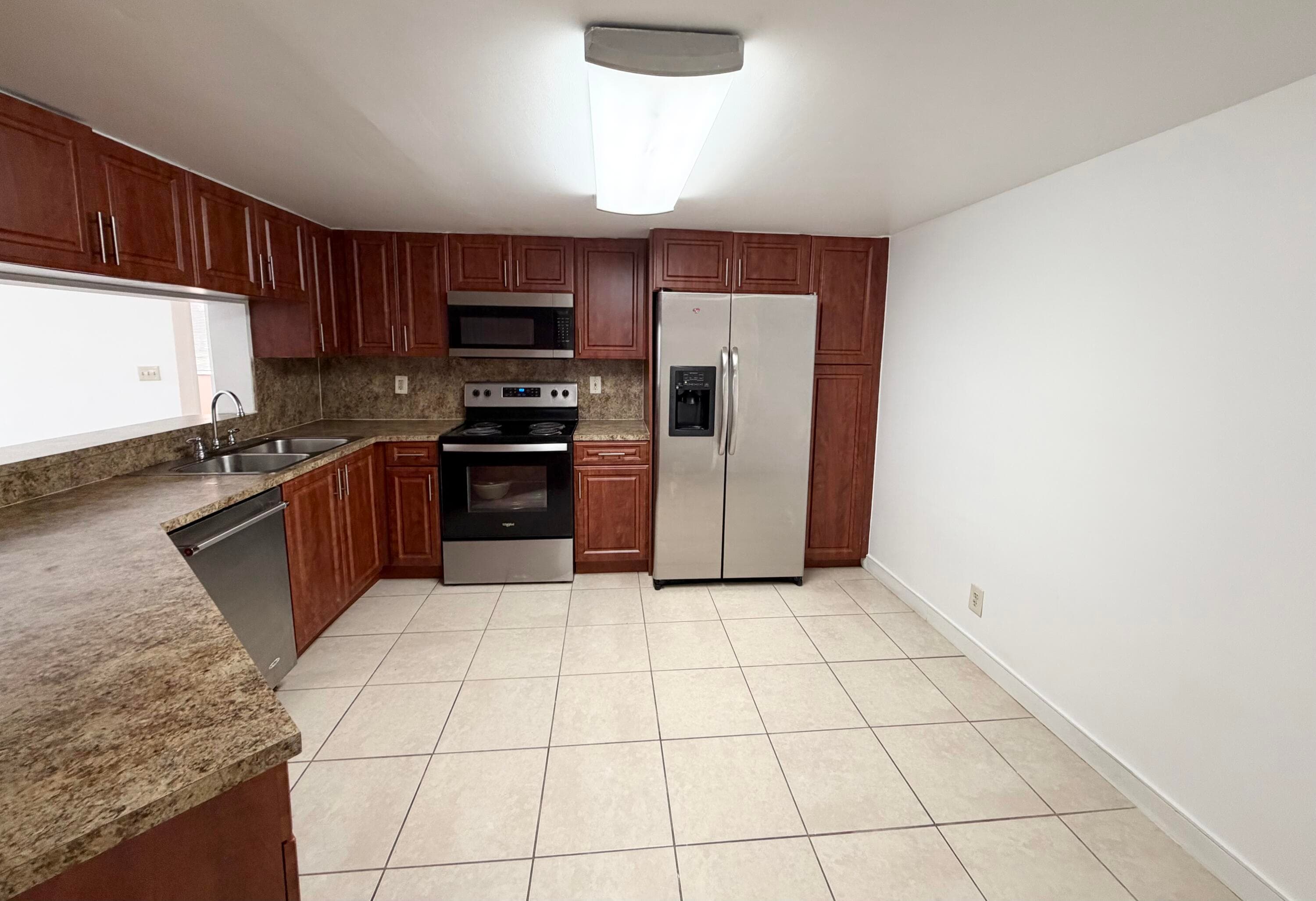 9977 Westview Drive 111, Coral Springs, FL 33076 — photo 3 of 33