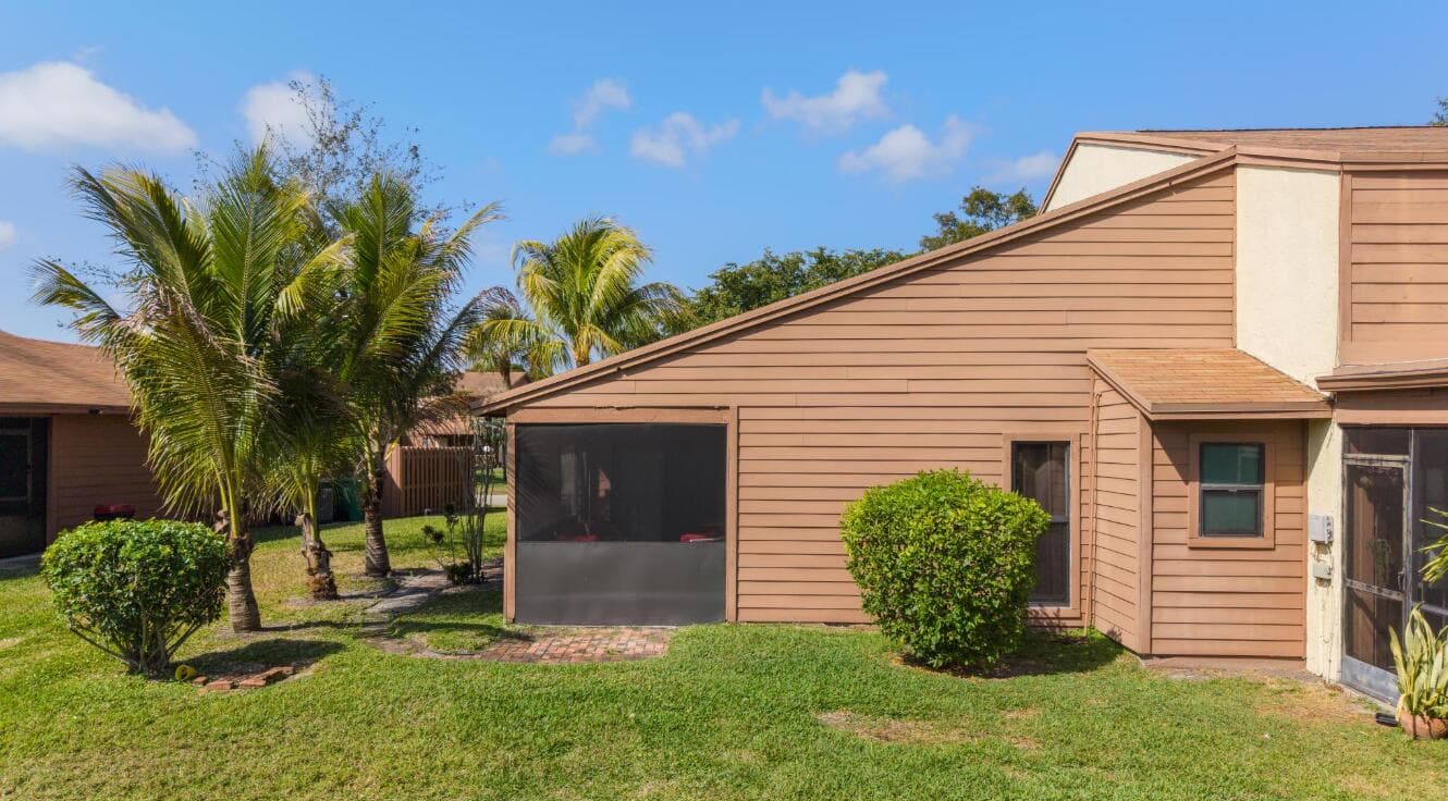 6194 Pine Tree Lane D, Tamarac, FL 33319 — photo 33 of 41