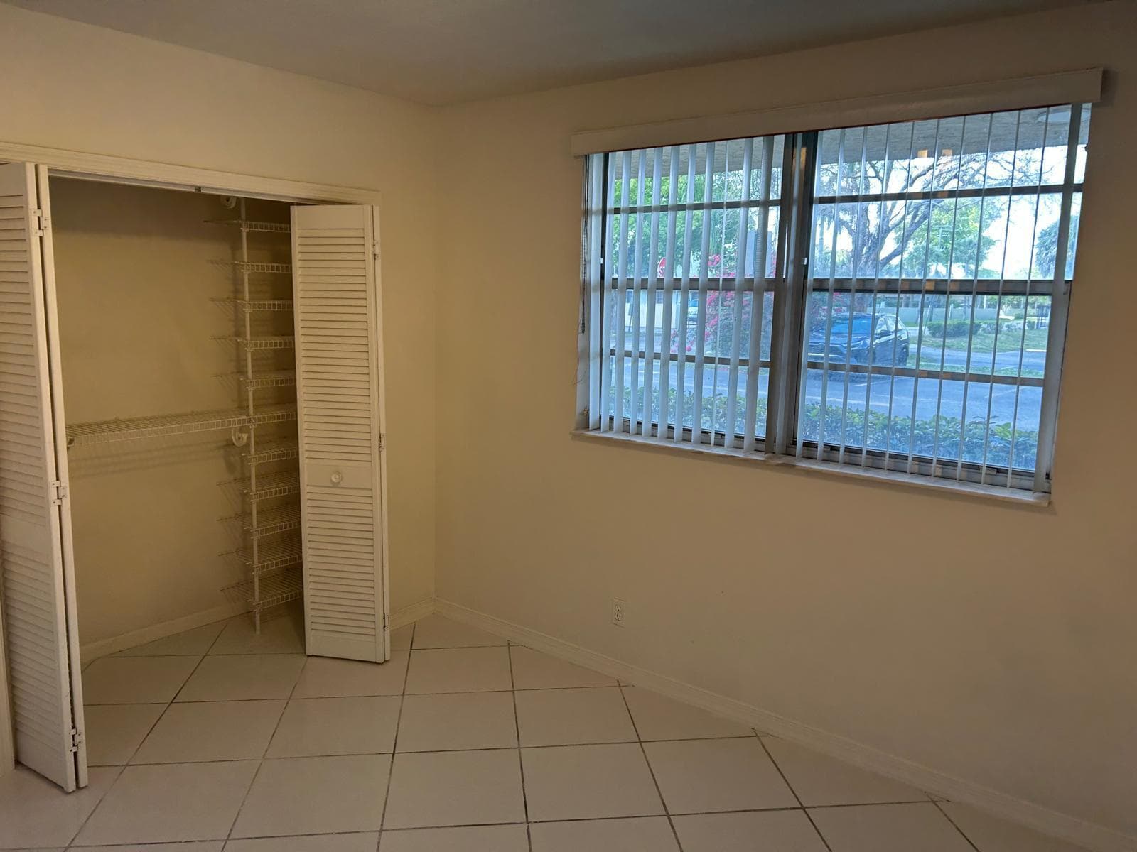 3900 NW 76th Avenue 107, Sunrise, FL 33351 — photo 8 of 14
