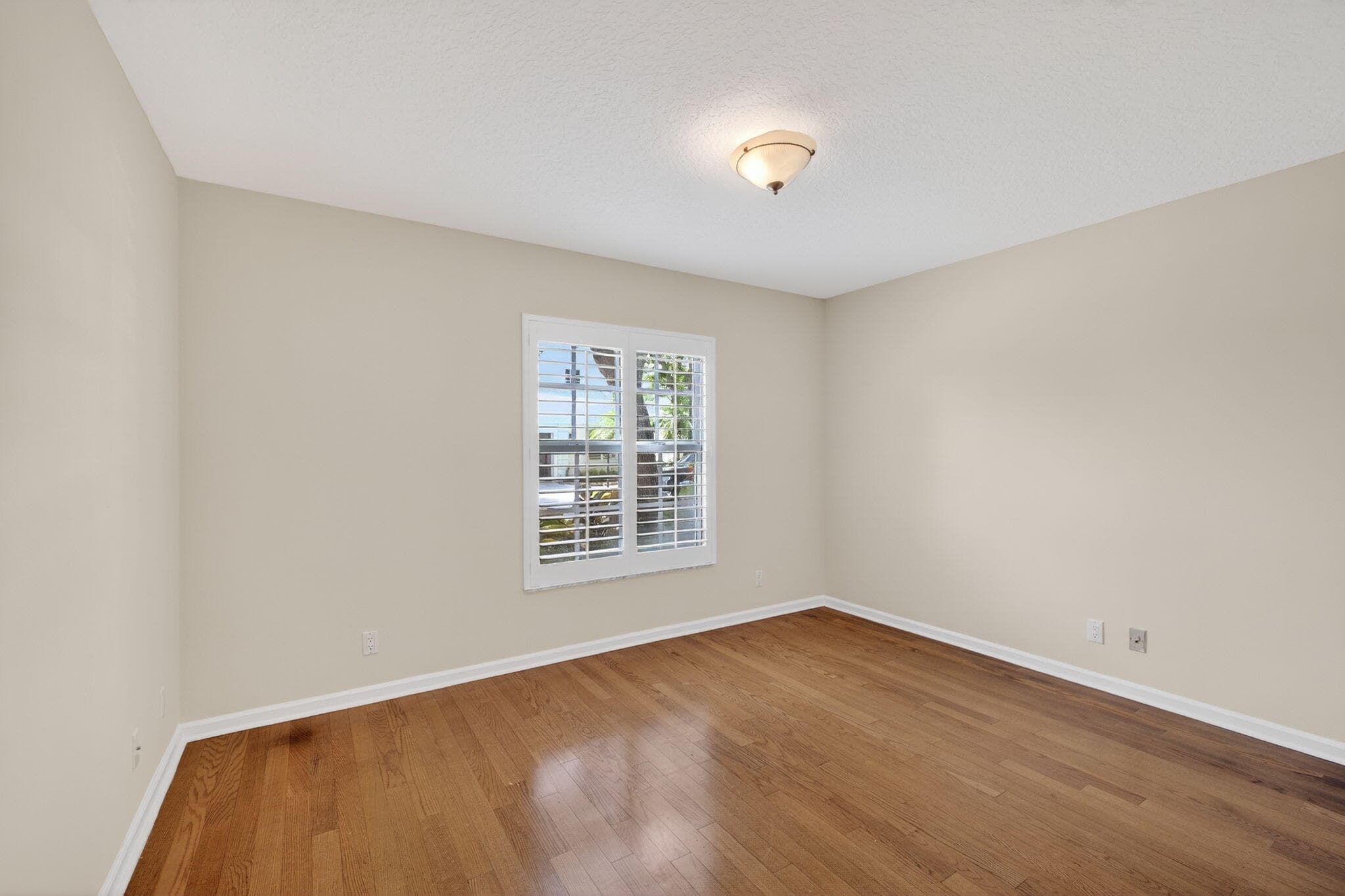 283 Canterbury Drive W, Palm Beach Gardens, FL 33418 — photo 38 of 105