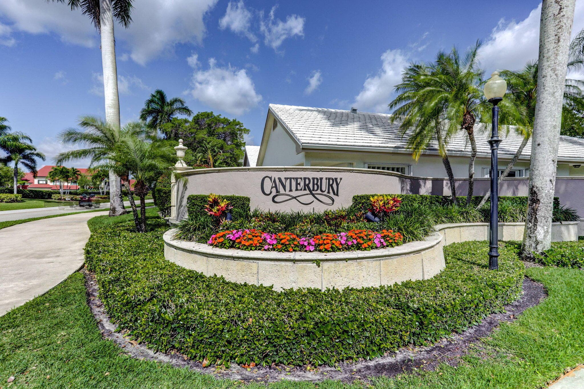 283 Canterbury Drive W, Palm Beach Gardens, FL 33418 — photo 79 of 105