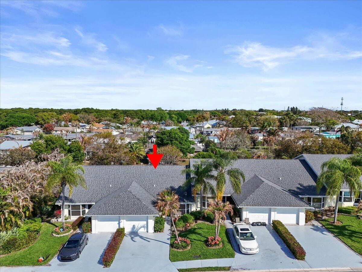 10831 SE Sea Pines Circle, Hobe Sound, FL 33455 — photo 24 of 35