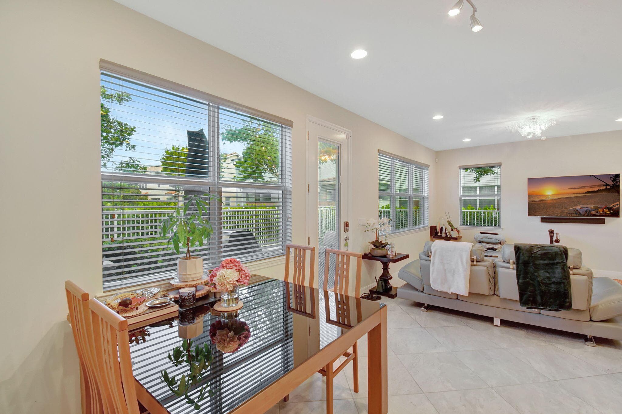 1105 Banyan Drive, Hollywood, FL 33021 — photo 17 of 40