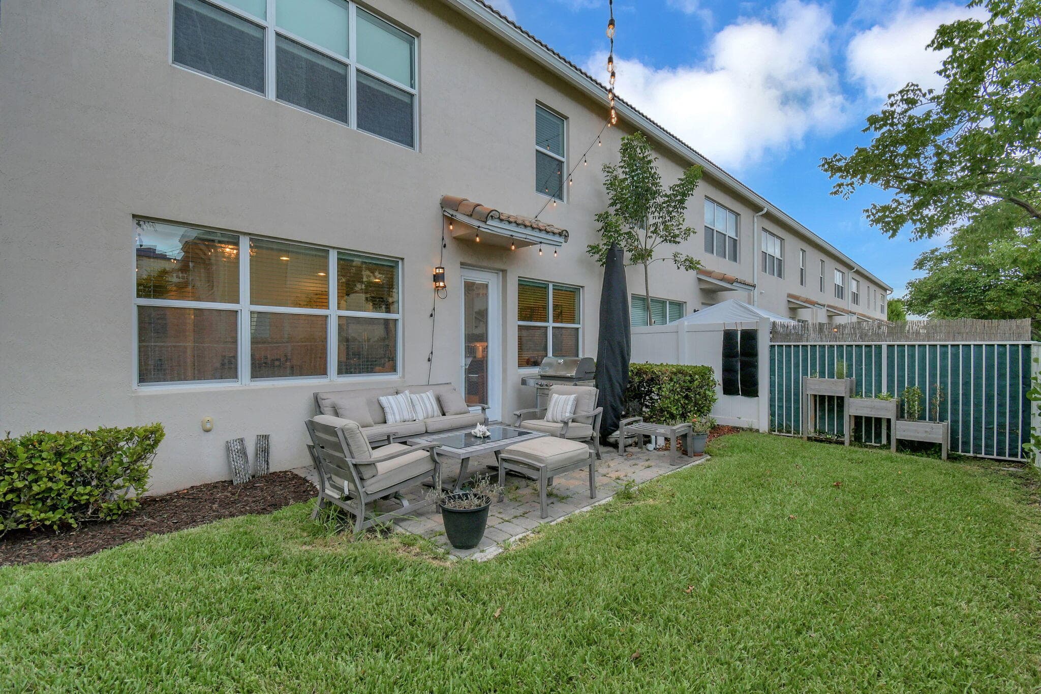 1105 Banyan Drive, Hollywood, FL 33021 — photo 34 of 40