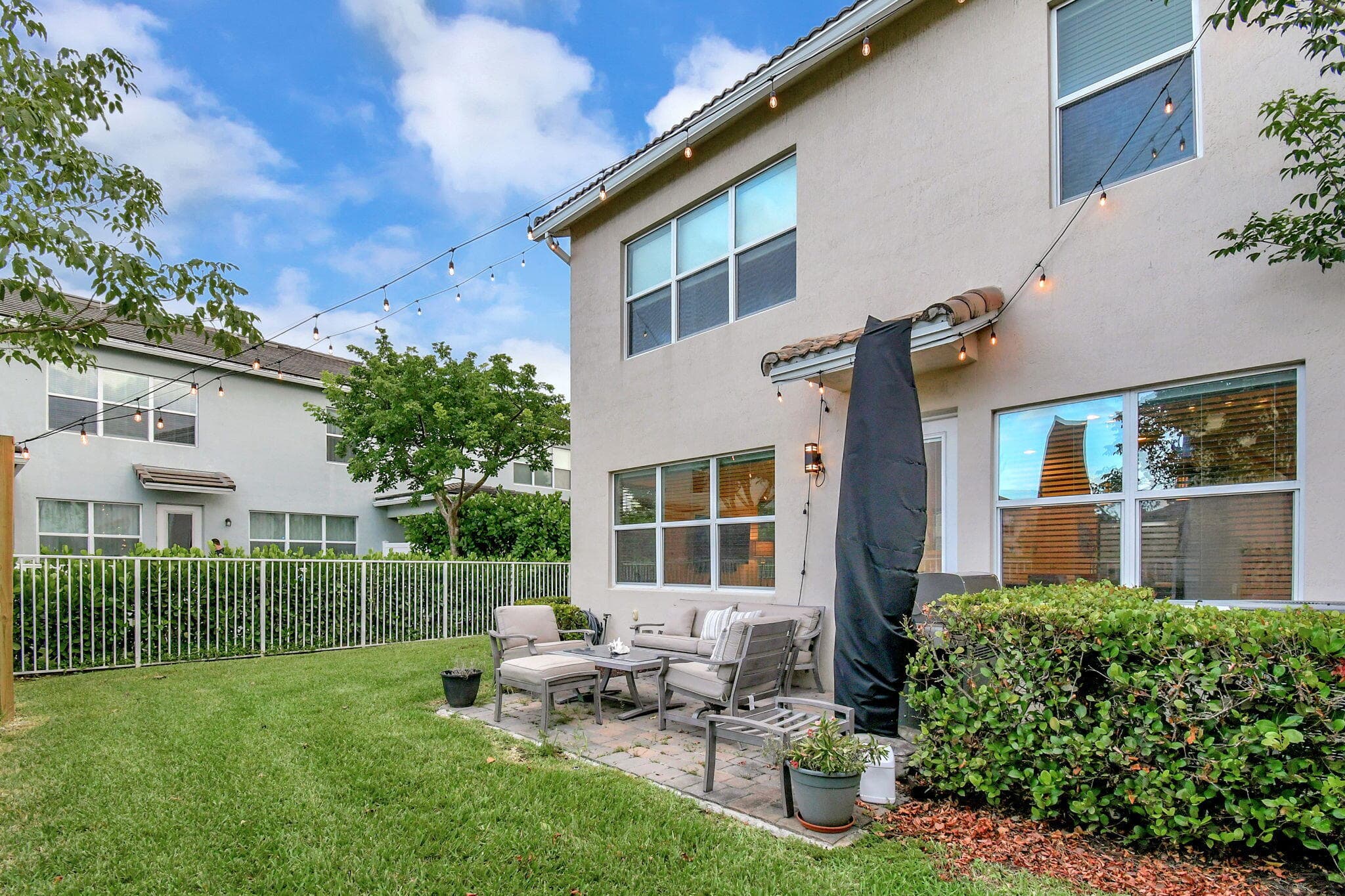 1105 Banyan Drive, Hollywood, FL 33021 — photo 35 of 40