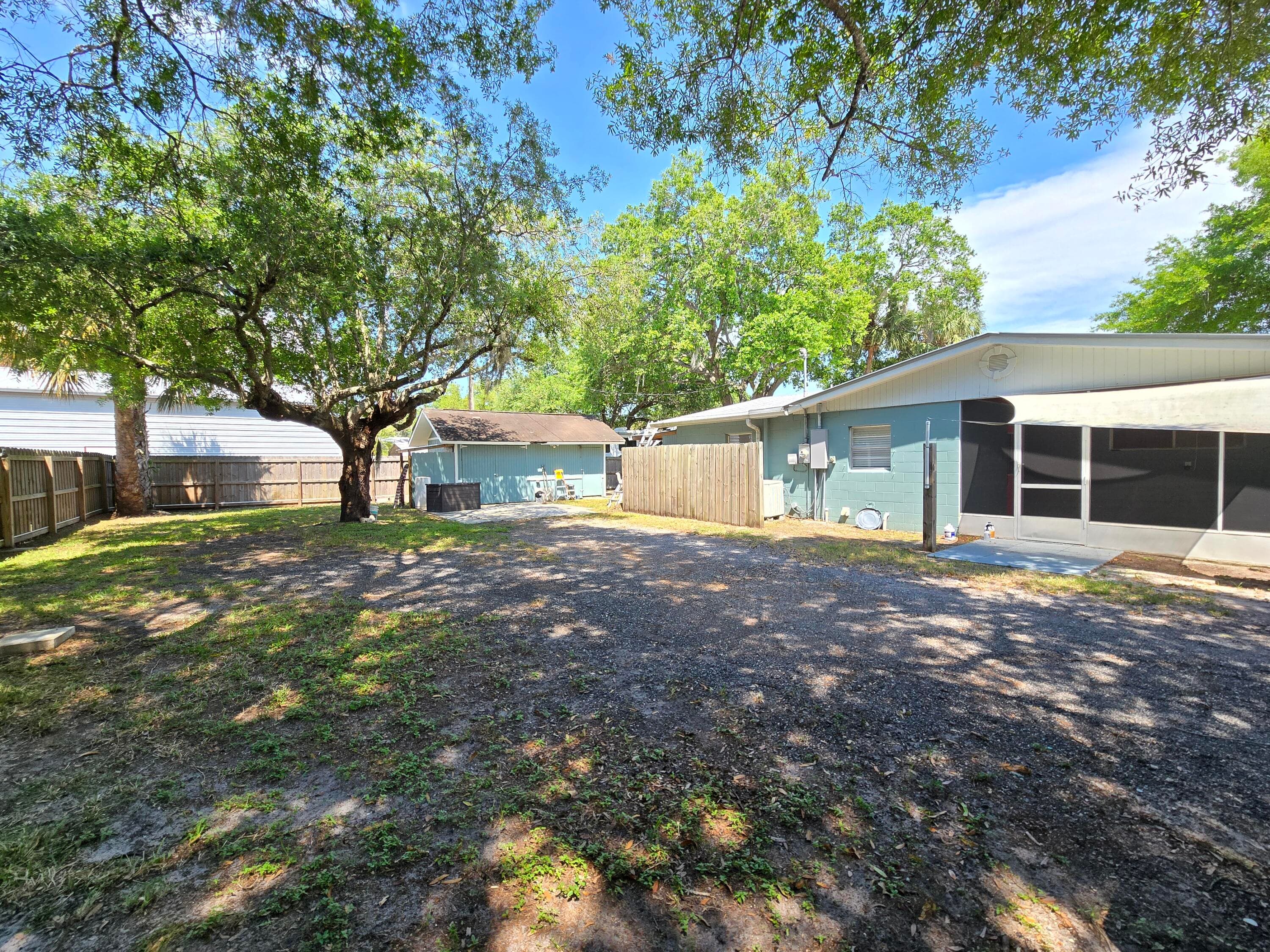 330 Barraclough Street, Fort Pierce, FL 34982 — photo 21 of 25