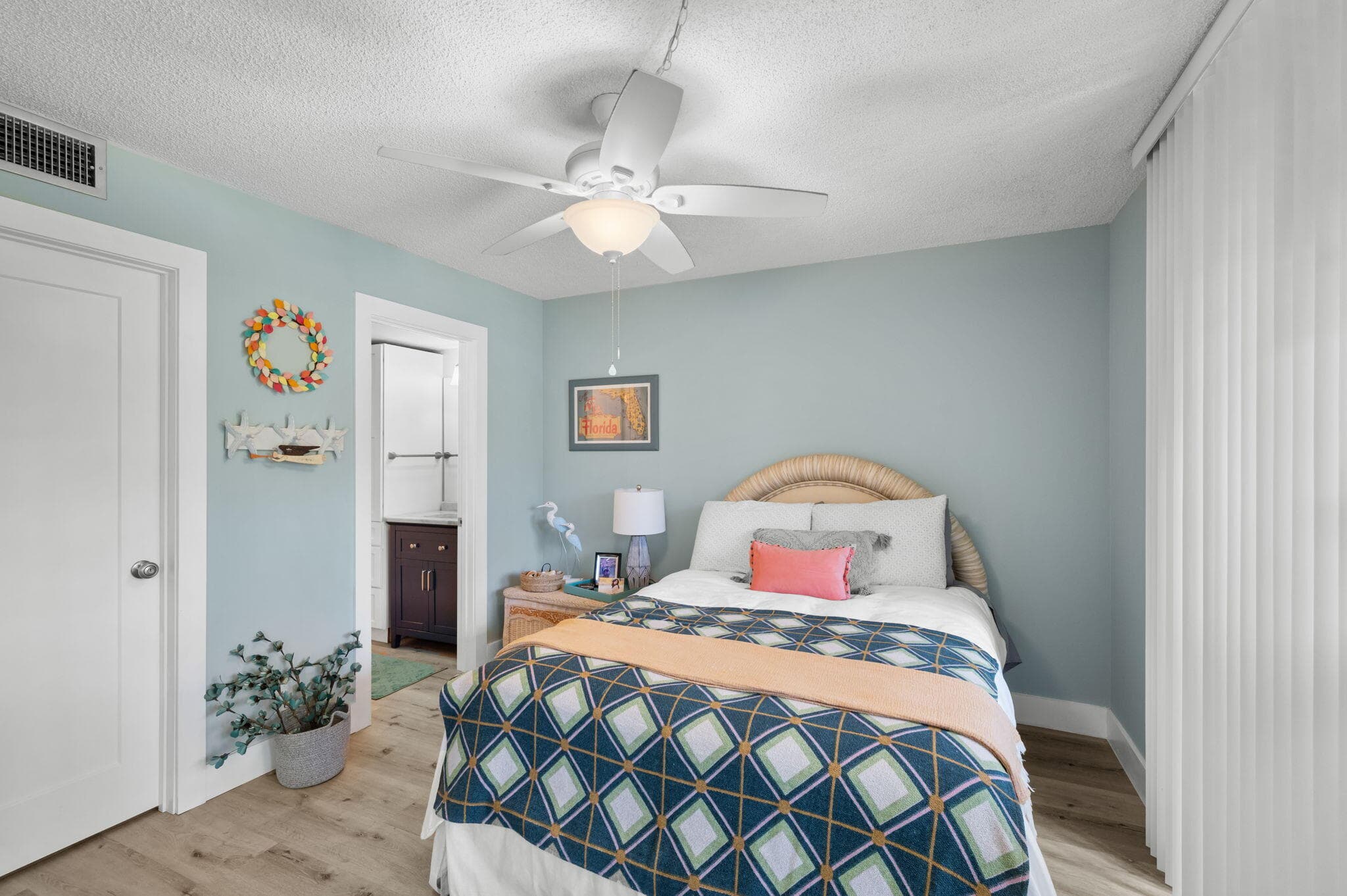 3412 NE Causeway Boulevard 102, Jensen Beach, FL 34957 — photo 18 of 28
