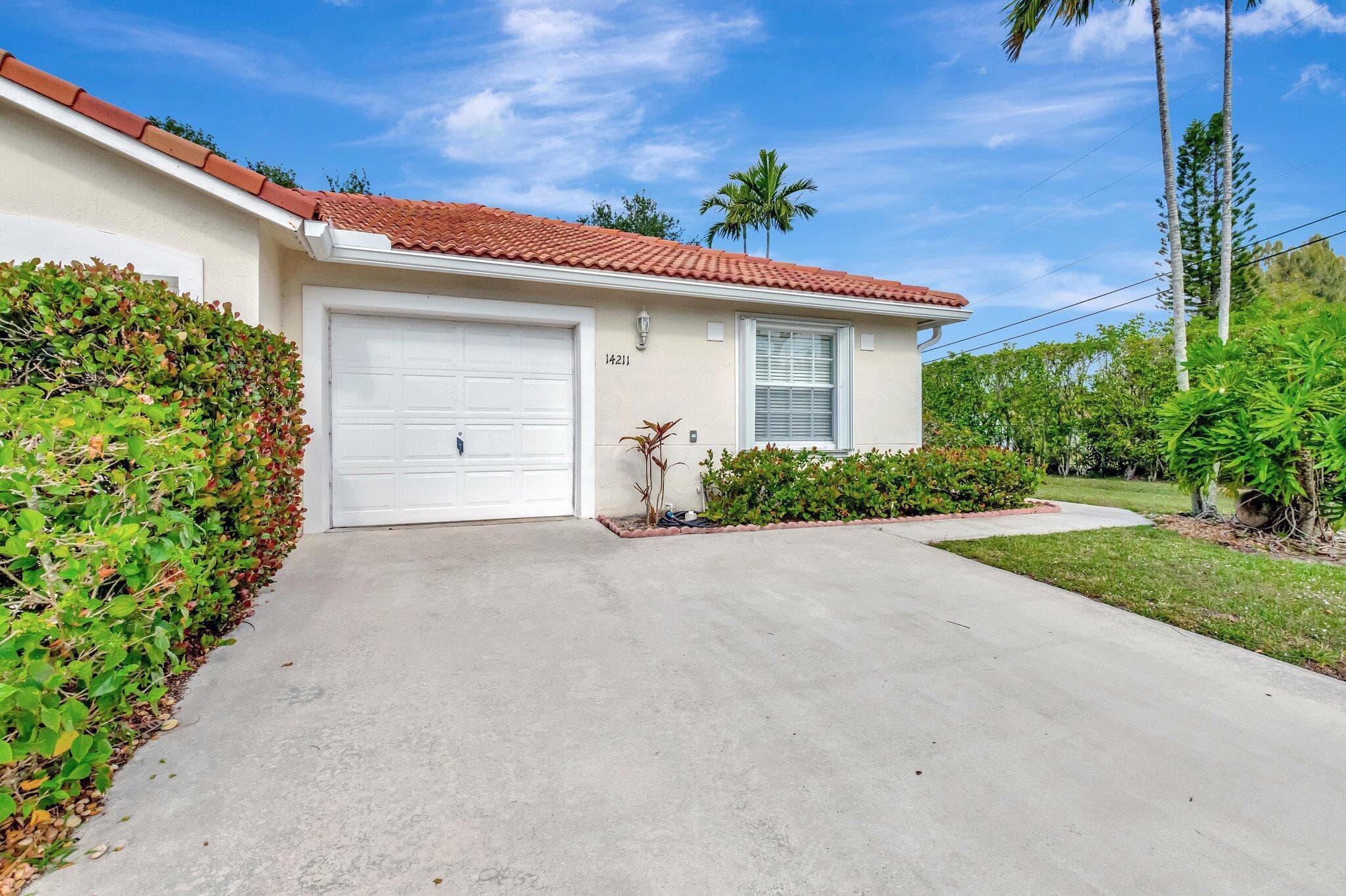 14211 W La Sedona Circle, Delray Beach, FL 33484 — photo 4 of 36