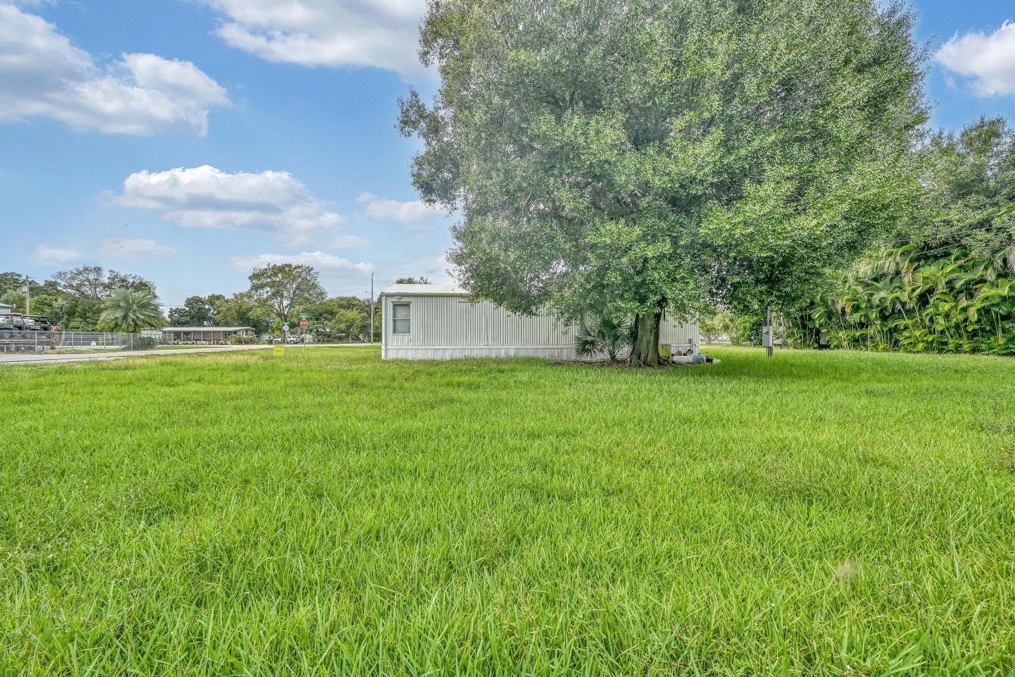 585 NW Avenue D, Moore Haven, FL 33471 — photo 24 of 40