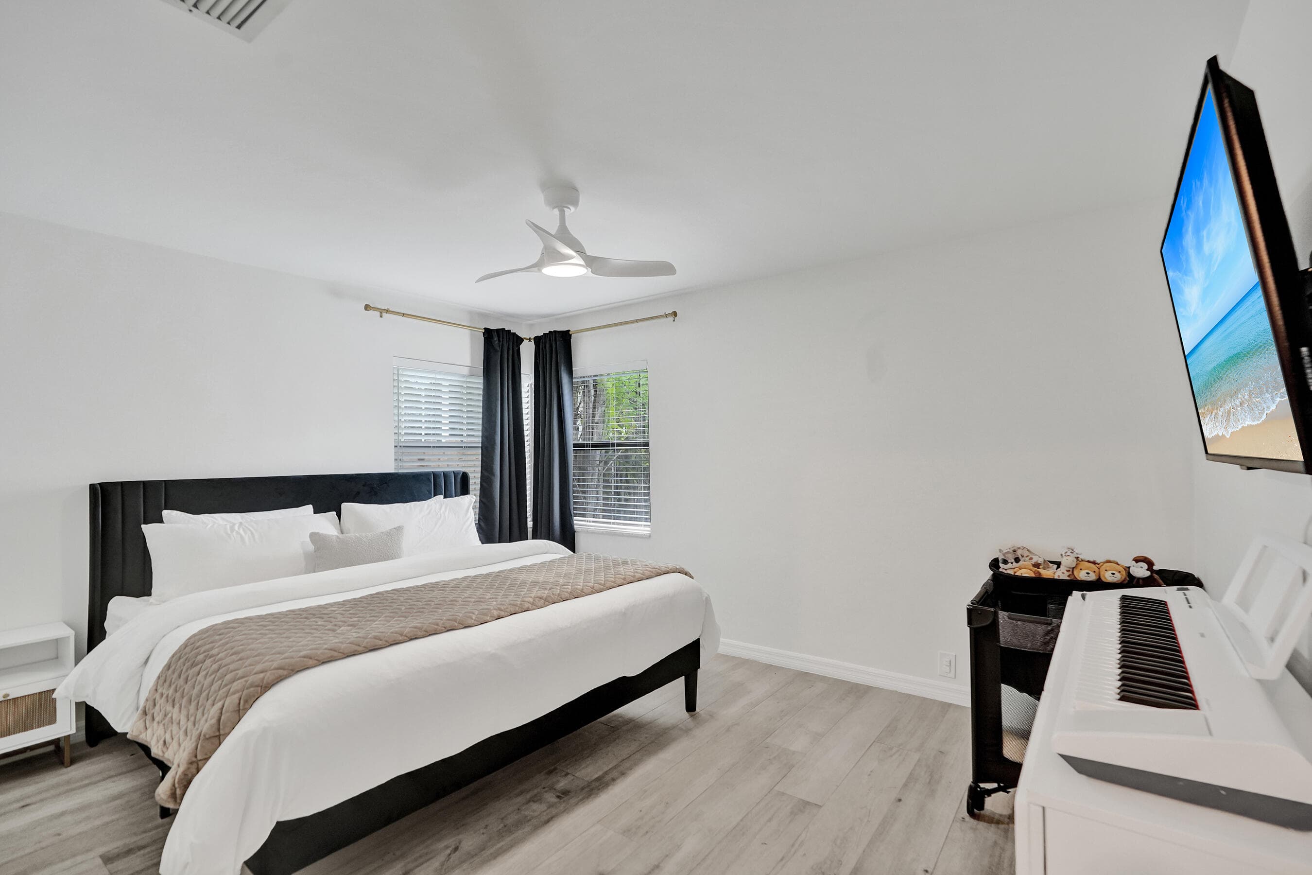 1606 SE 1st Street, Fort Lauderdale, FL 33301 — photo 8 of 50
