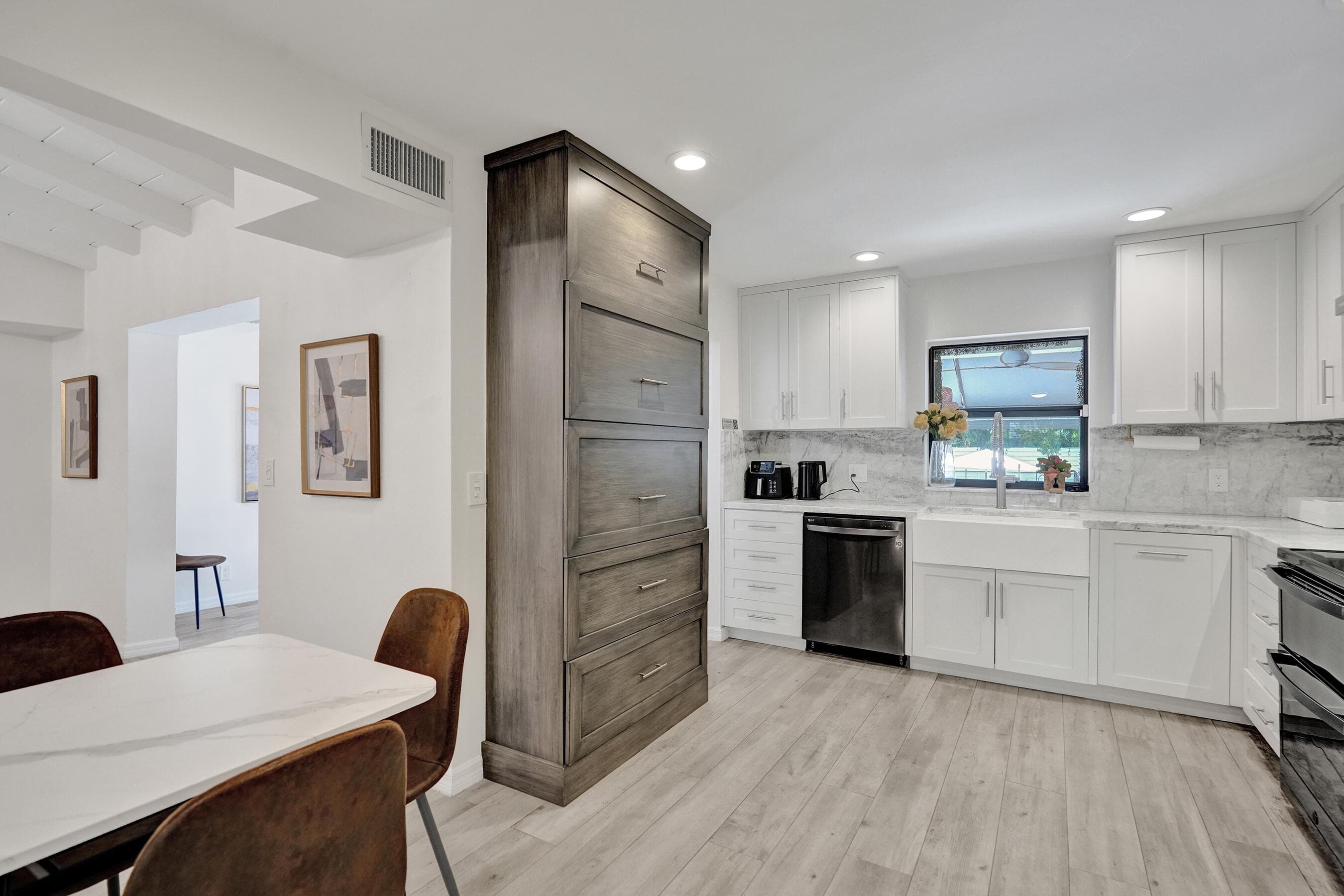 1606 SE 1st Street, Fort Lauderdale, FL 33301 — photo 17 of 50
