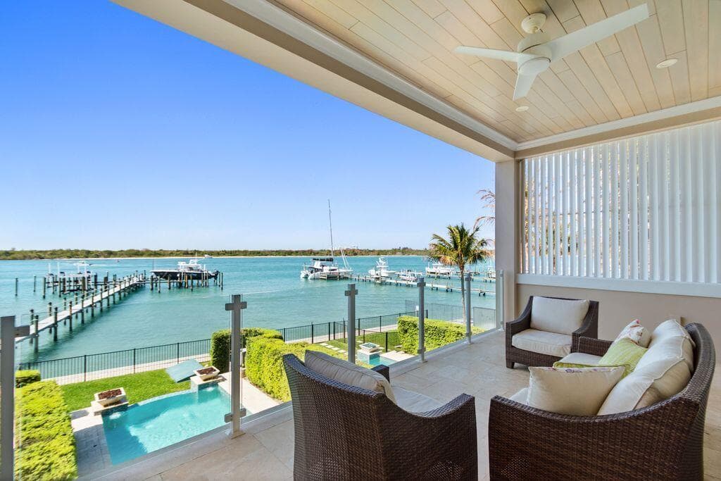 1470 E Seaway Drive E 4, Fort Pierce, FL 34949 — photo 1 of 28