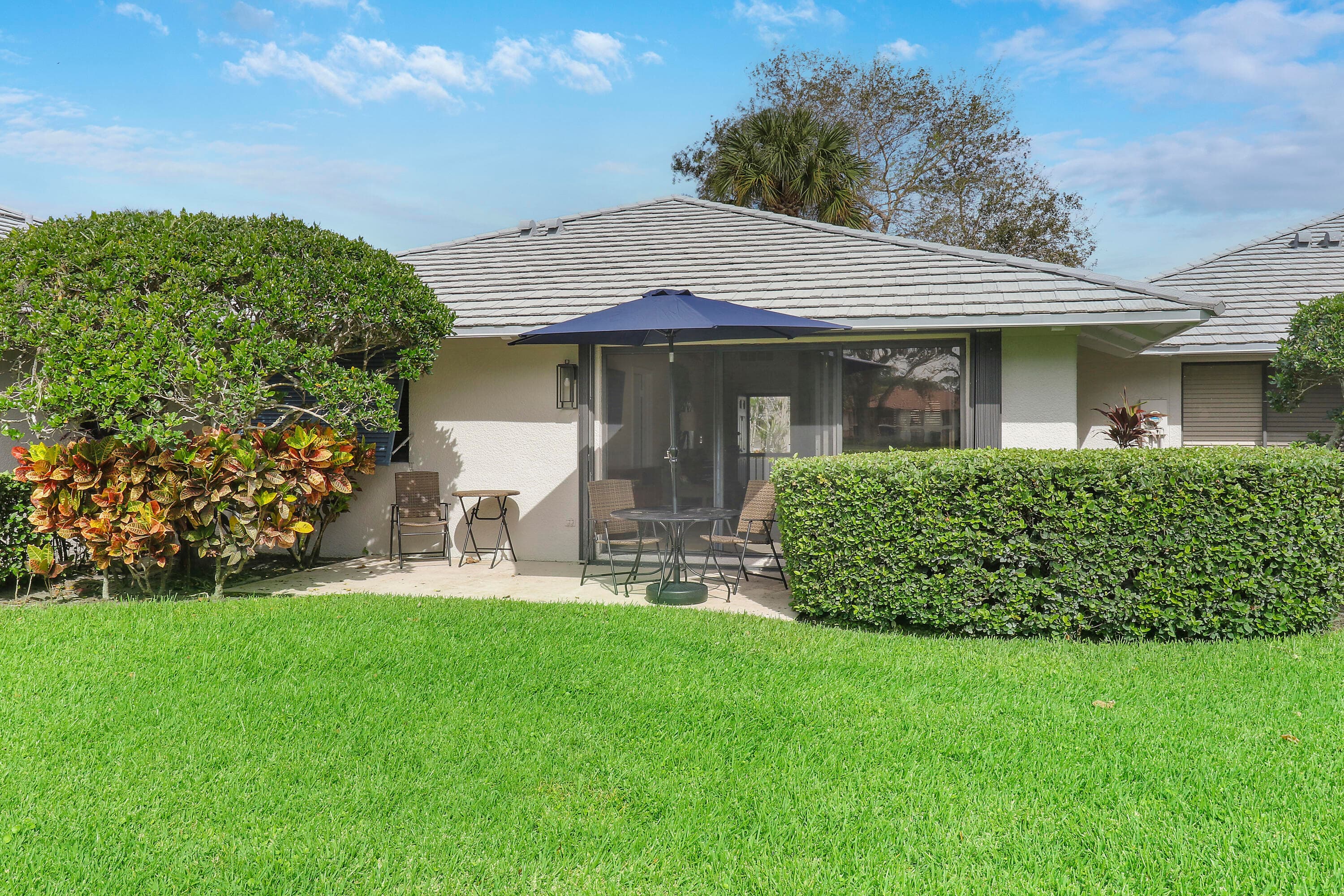 820 Club Drive, Palm Beach Gardens, FL 33418 — photo 6 of 23