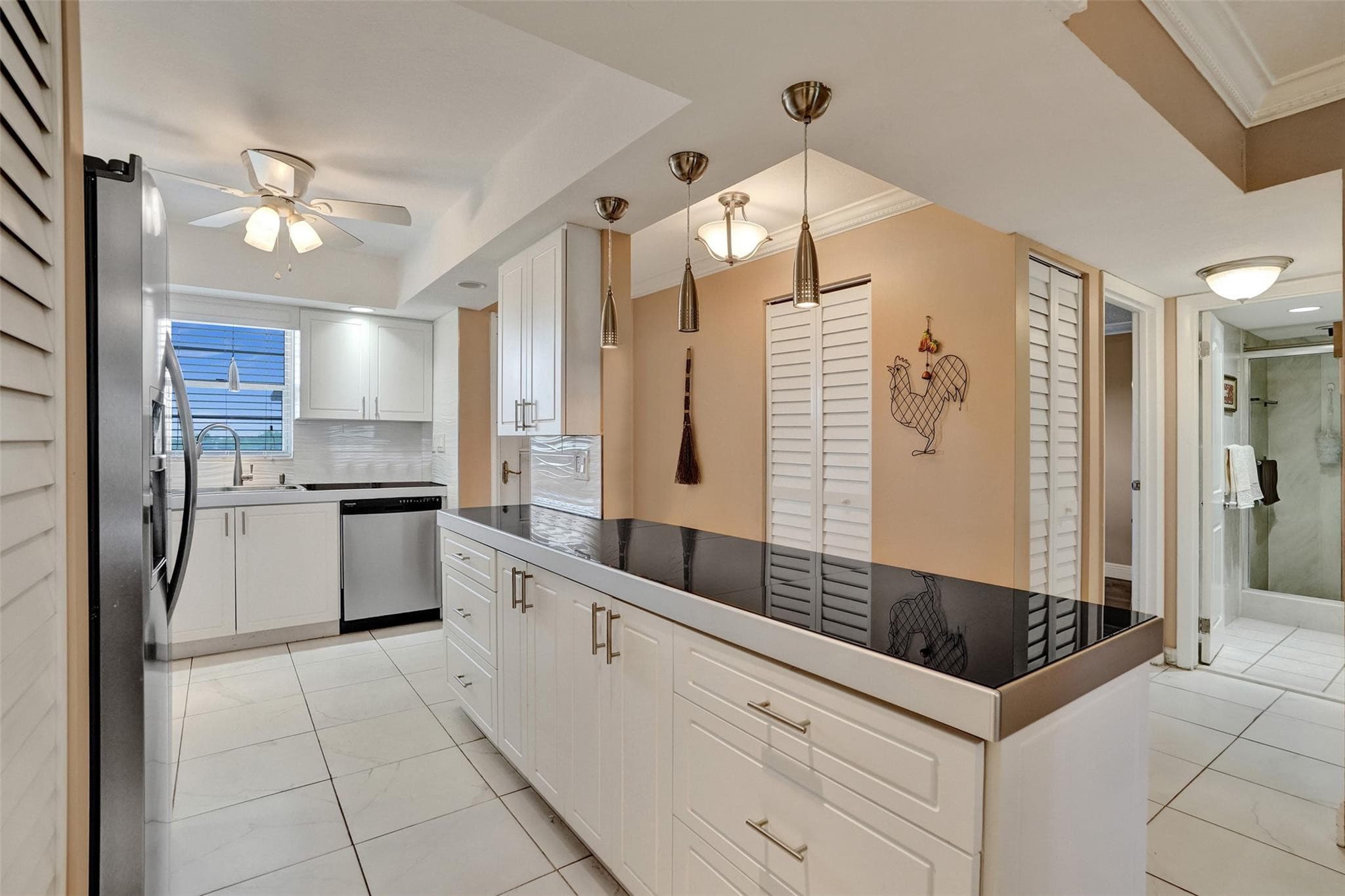 5860 NW 44th Street 603, Lauderhill, FL 33319 — photo 9 of 47
