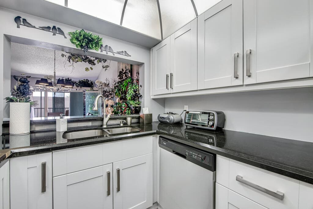 7915 Willow Spring Drive 1223, Lake Worth, FL 33467 — photo 13 of 29