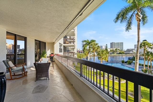 2900 NE 14th St Causeway 311, Pompano Beach, FL 33062 — photo 6 of 64