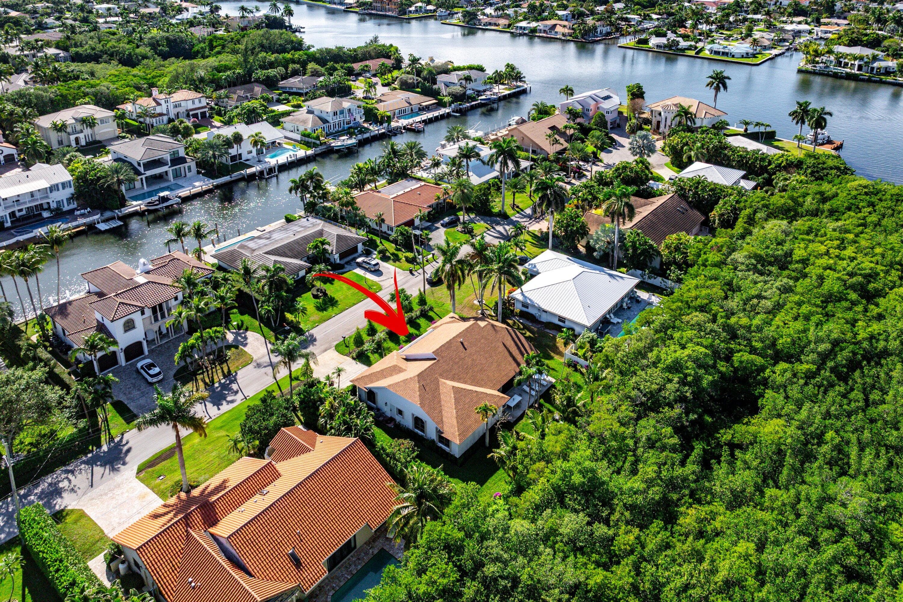 48 Harbour Drive N, Boynton Beach, FL 33435 — photo 2 of 25