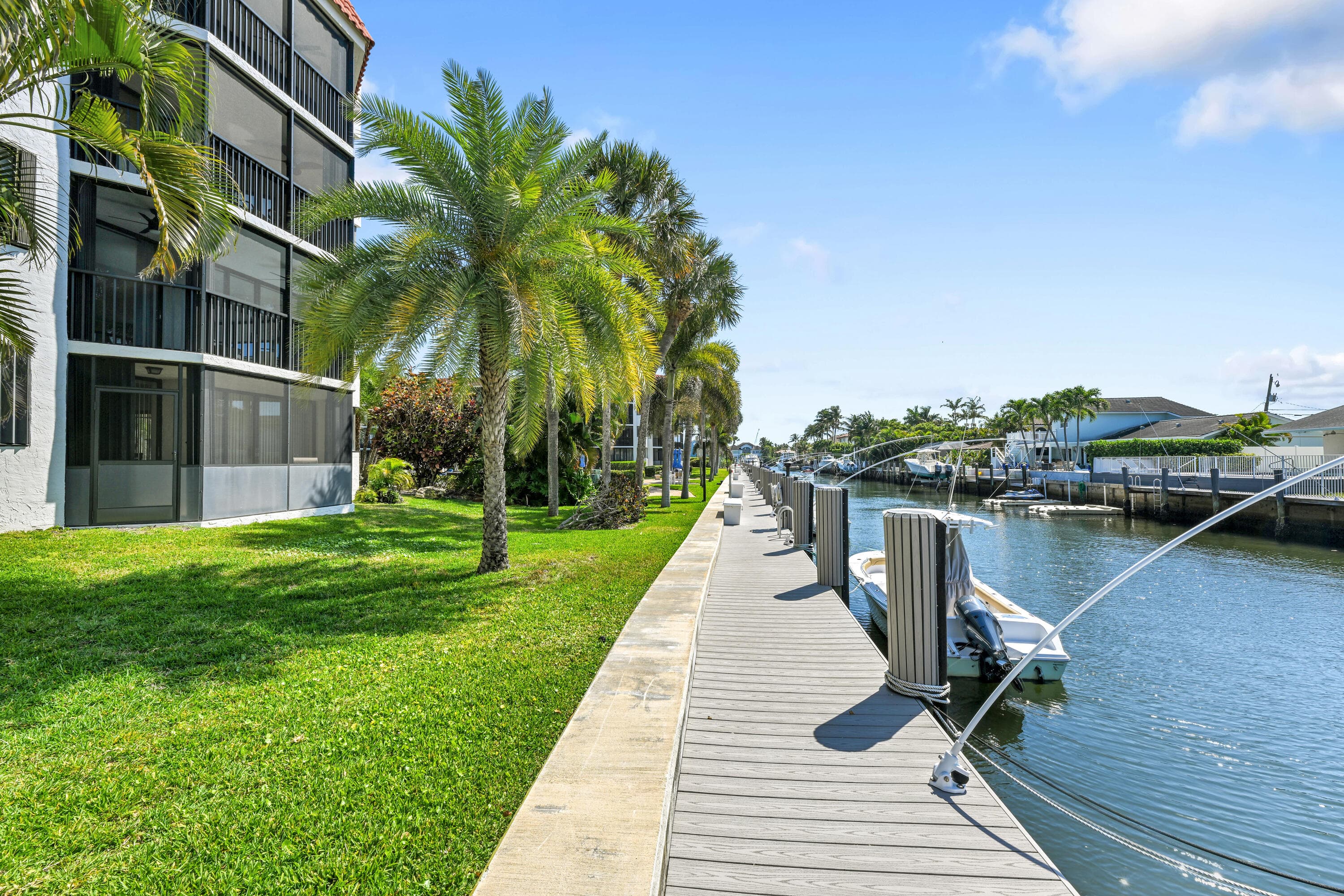 800 Jeffery Street 411, Boca Raton, FL 33487 — photo 40 of 40