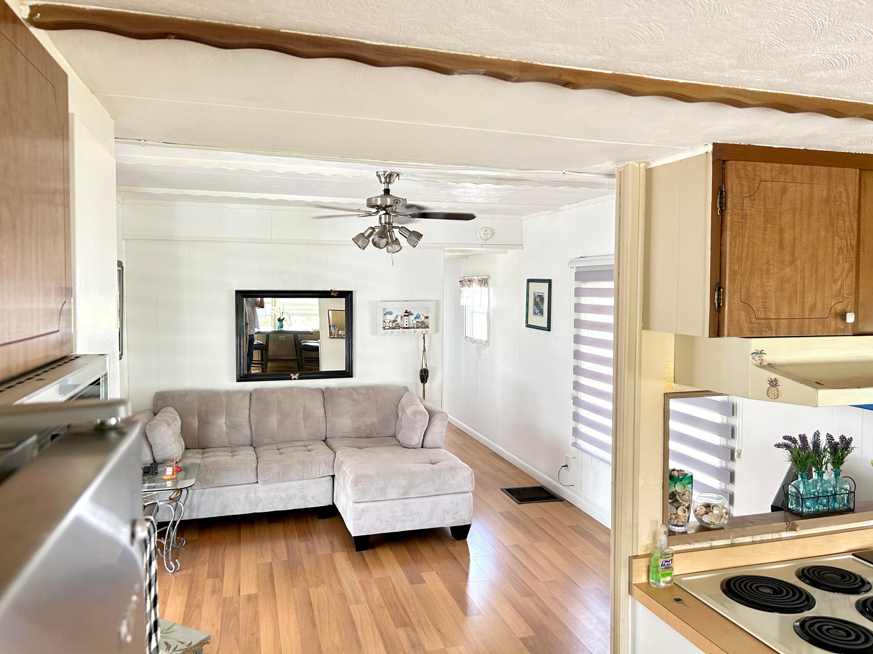 615 Alamanda Lane, Deerfield Beach, FL 33442 — photo 18 of 38