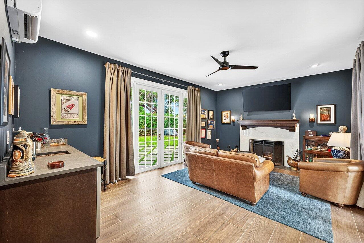 321 SW 1st Avenue, Boynton Beach, FL 33435 — photo 11 of 36
