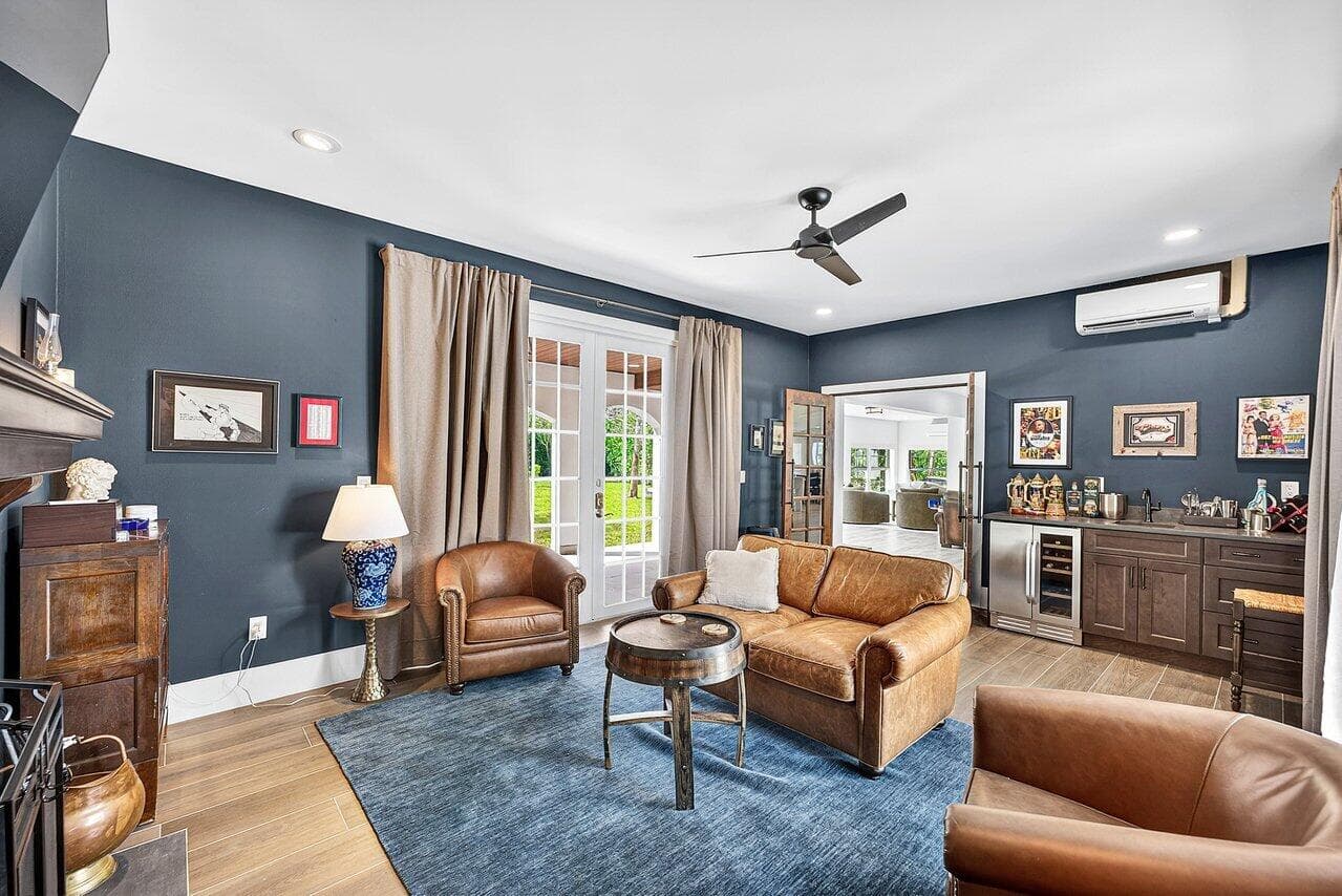 321 SW 1st Avenue, Boynton Beach, FL 33435 — photo 12 of 36