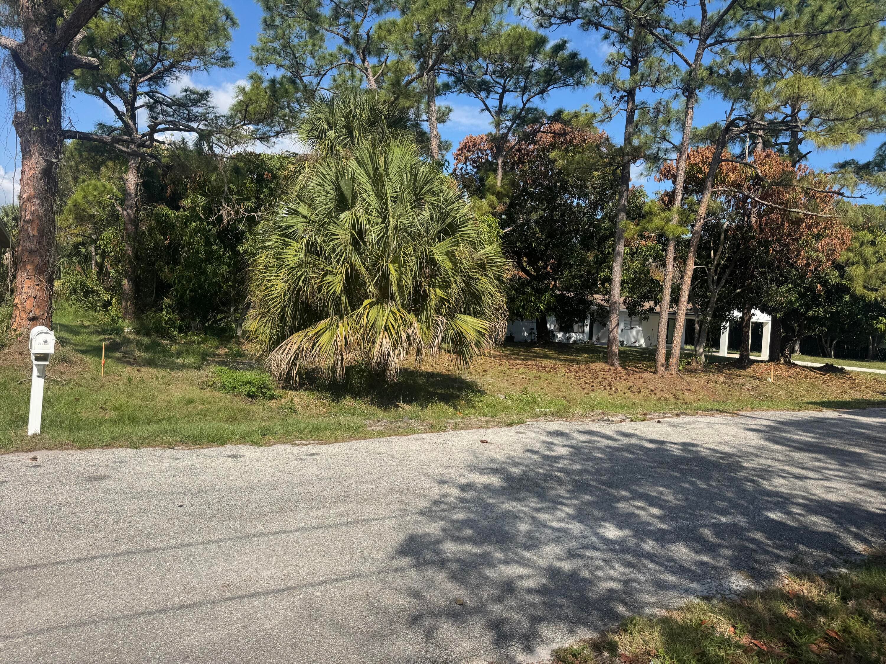 5866 SE Wesley Avenue, Stuart, FL 34997 — photo 3 of 6