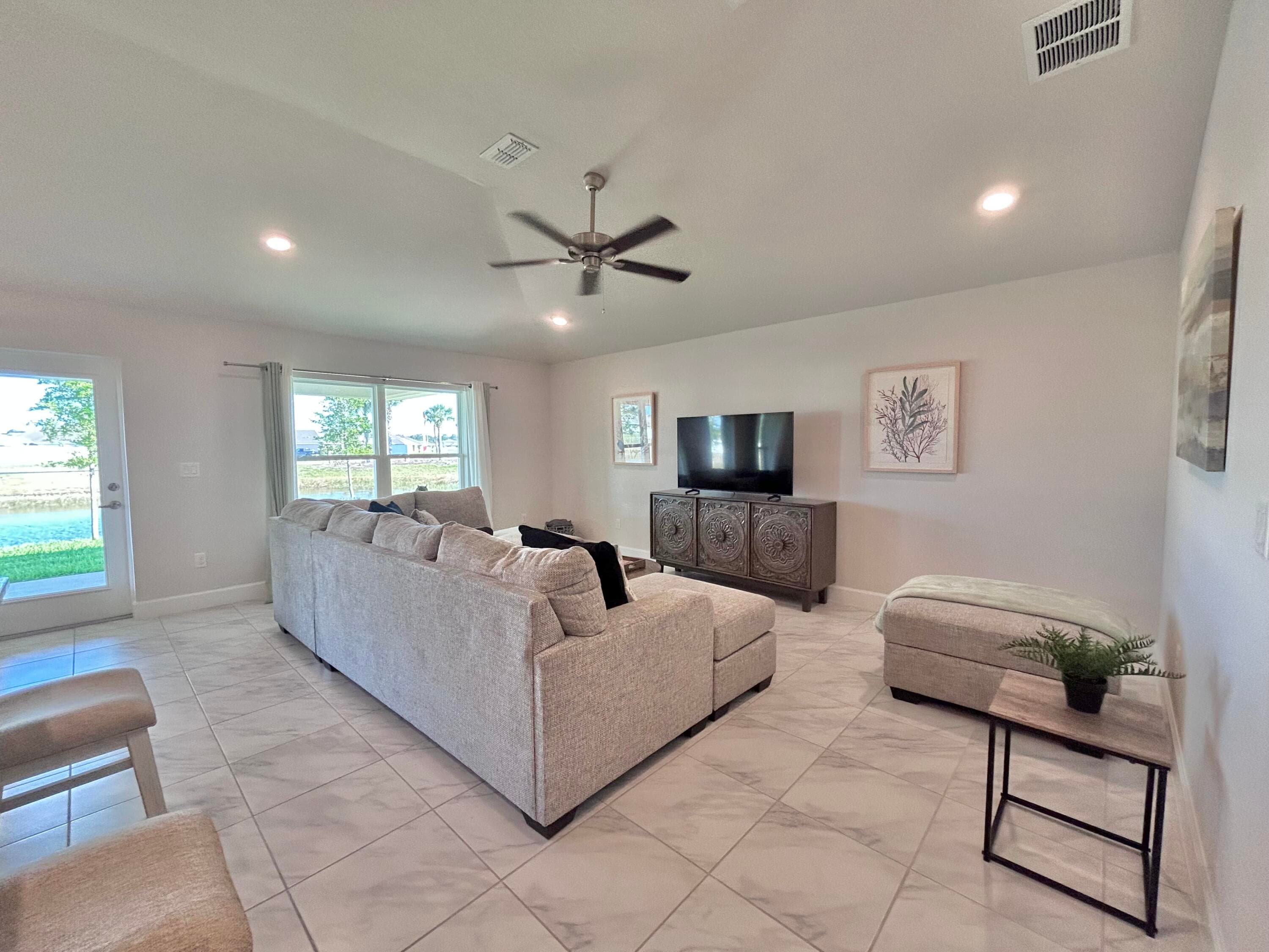 8826 Waterstone Boulevard, Fort Pierce, FL 34951 — photo 7 of 42