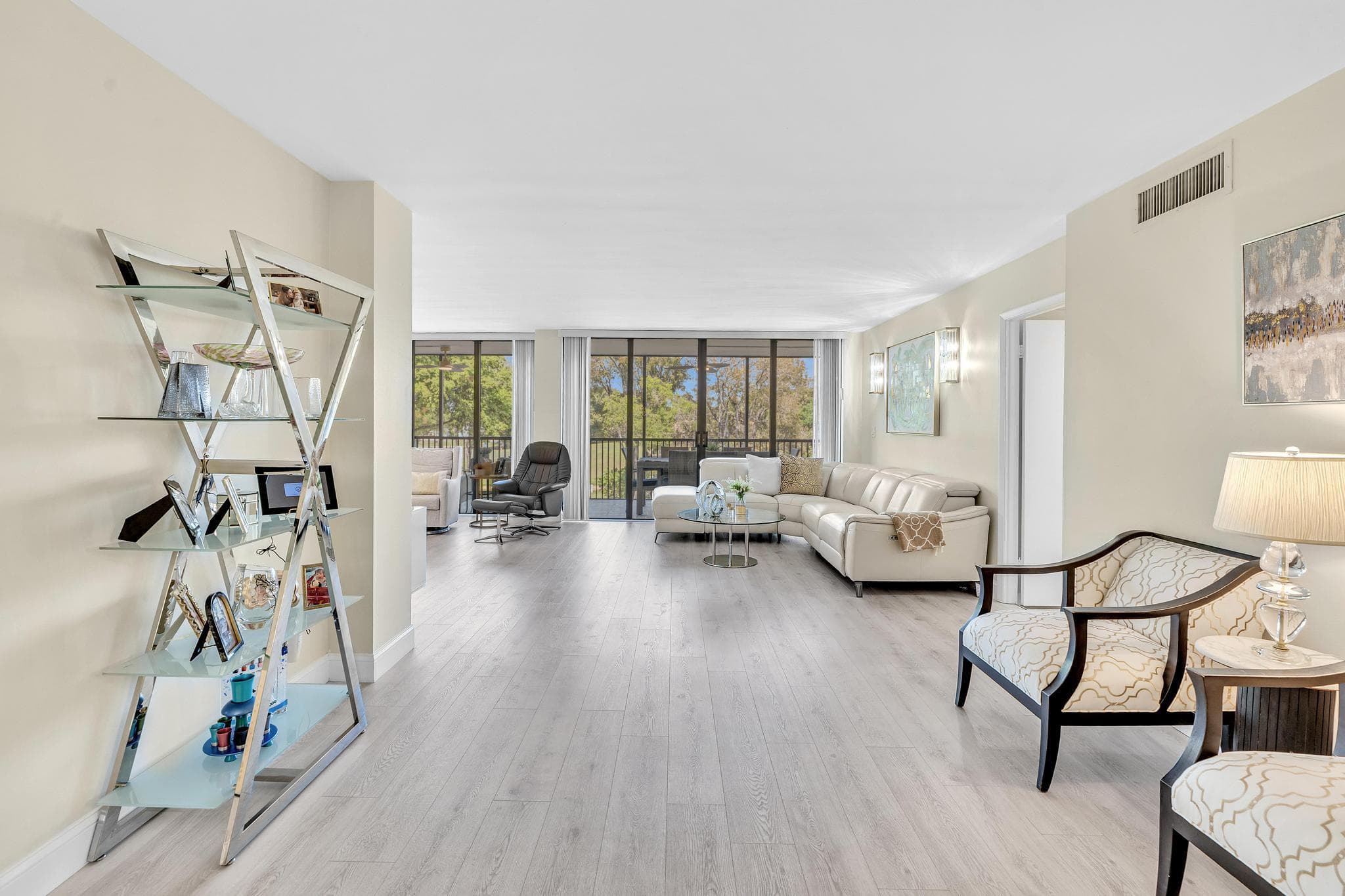 2804 N 46th Avenue C330, Hollywood, FL 33021 — photo 13 of 57