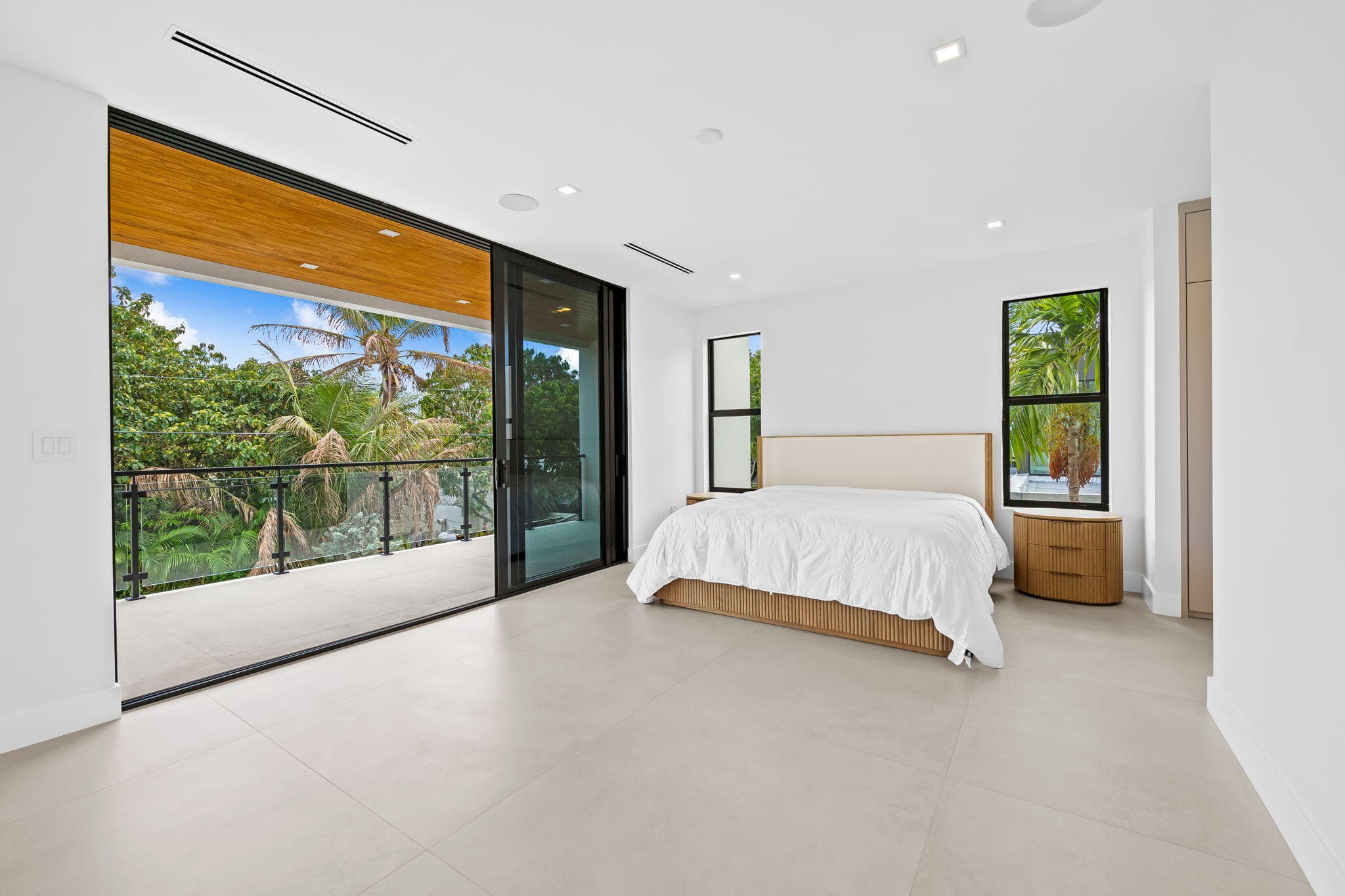 2324 SW 26th Street, Miami, FL 33133 — photo 19 of 45