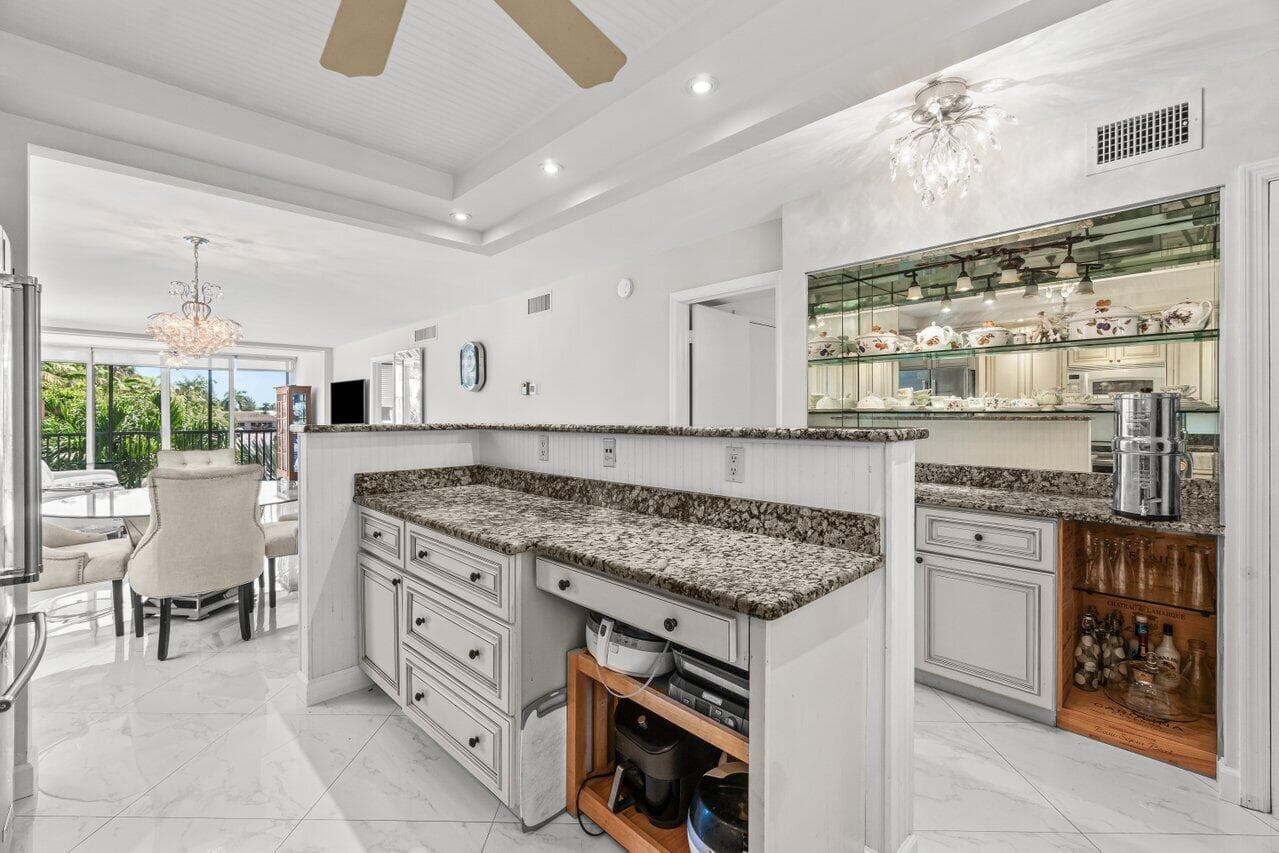 2010 S Federal Highway 201, Boynton Beach, FL 33435 — photo 10 of 29