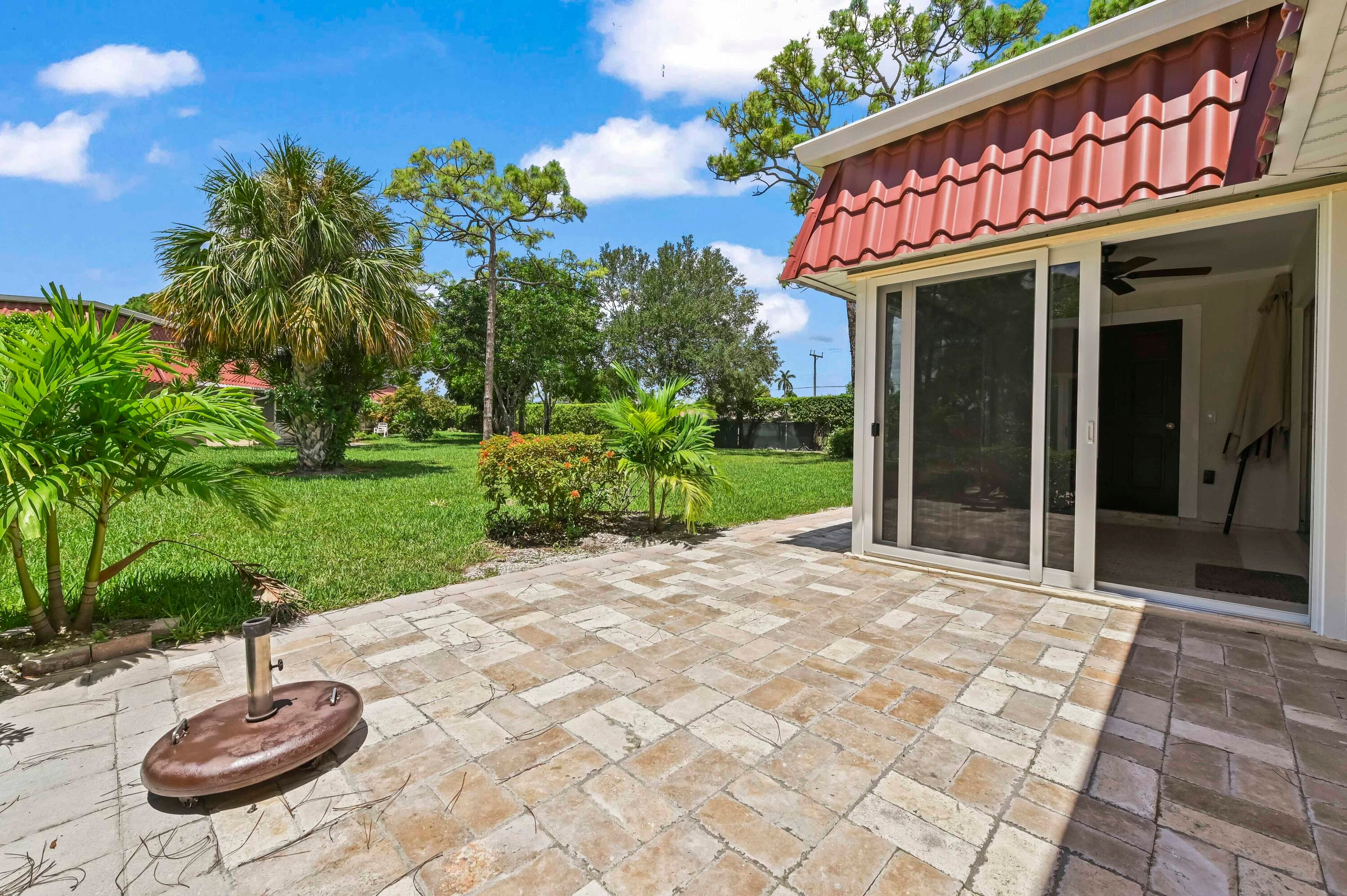 647 Marlboro Oval, Greenacres, FL 33467 — photo 11 of 25