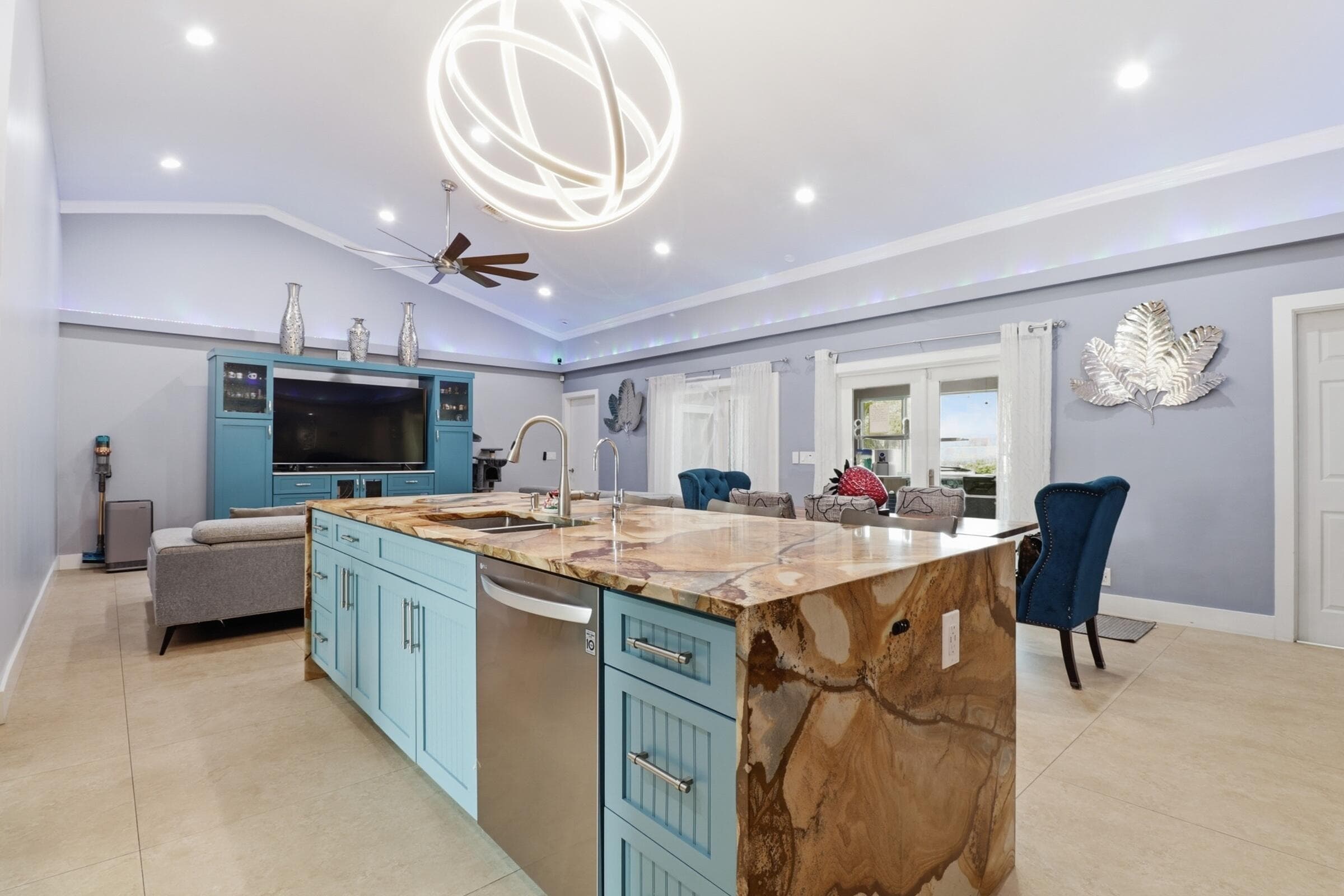 1424 Primrose Lane, Wellington, FL 33414 — photo 6 of 30