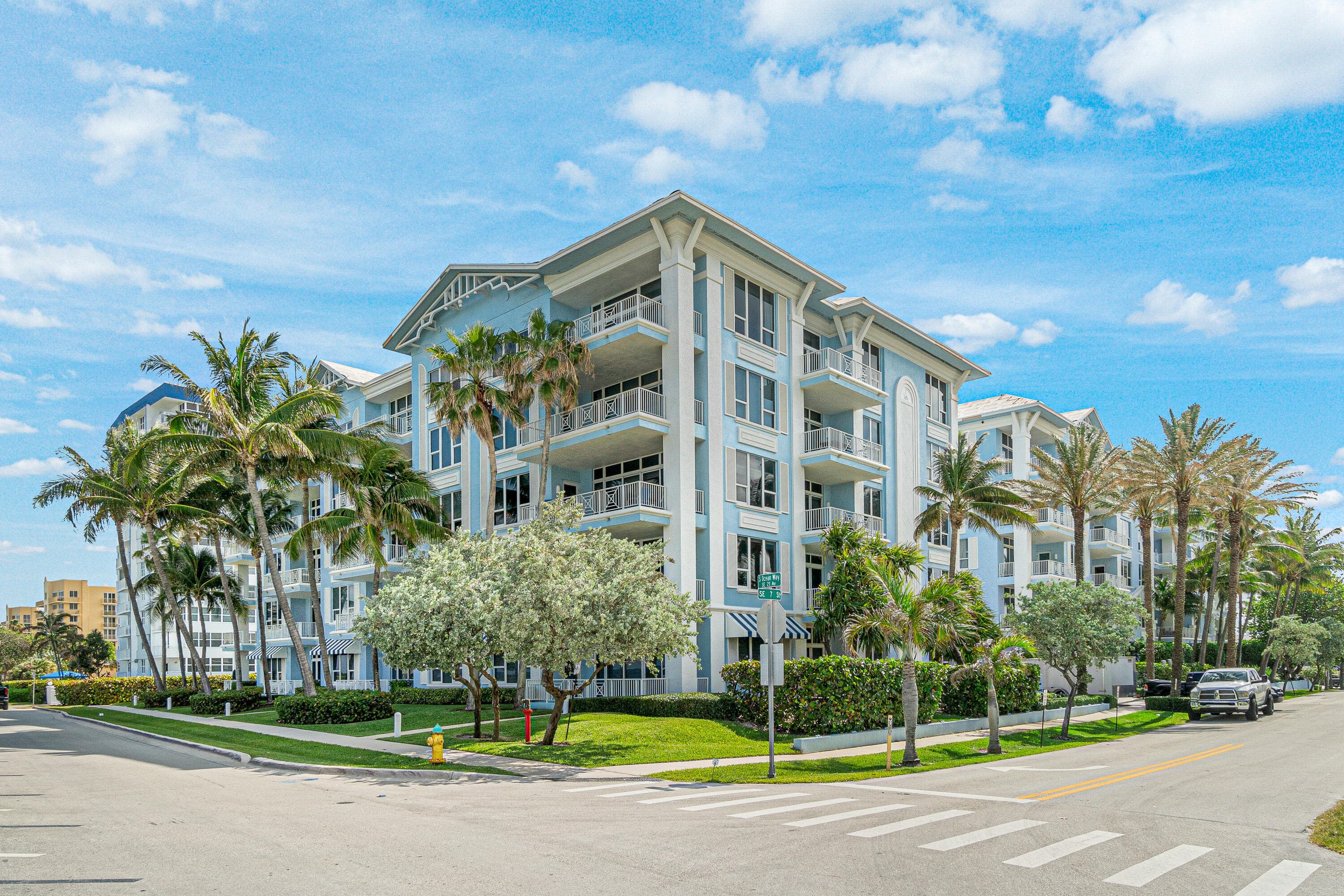 701 SE 21st Avenue 301, Deerfield Beach, FL 33441 — photo 3 of 64