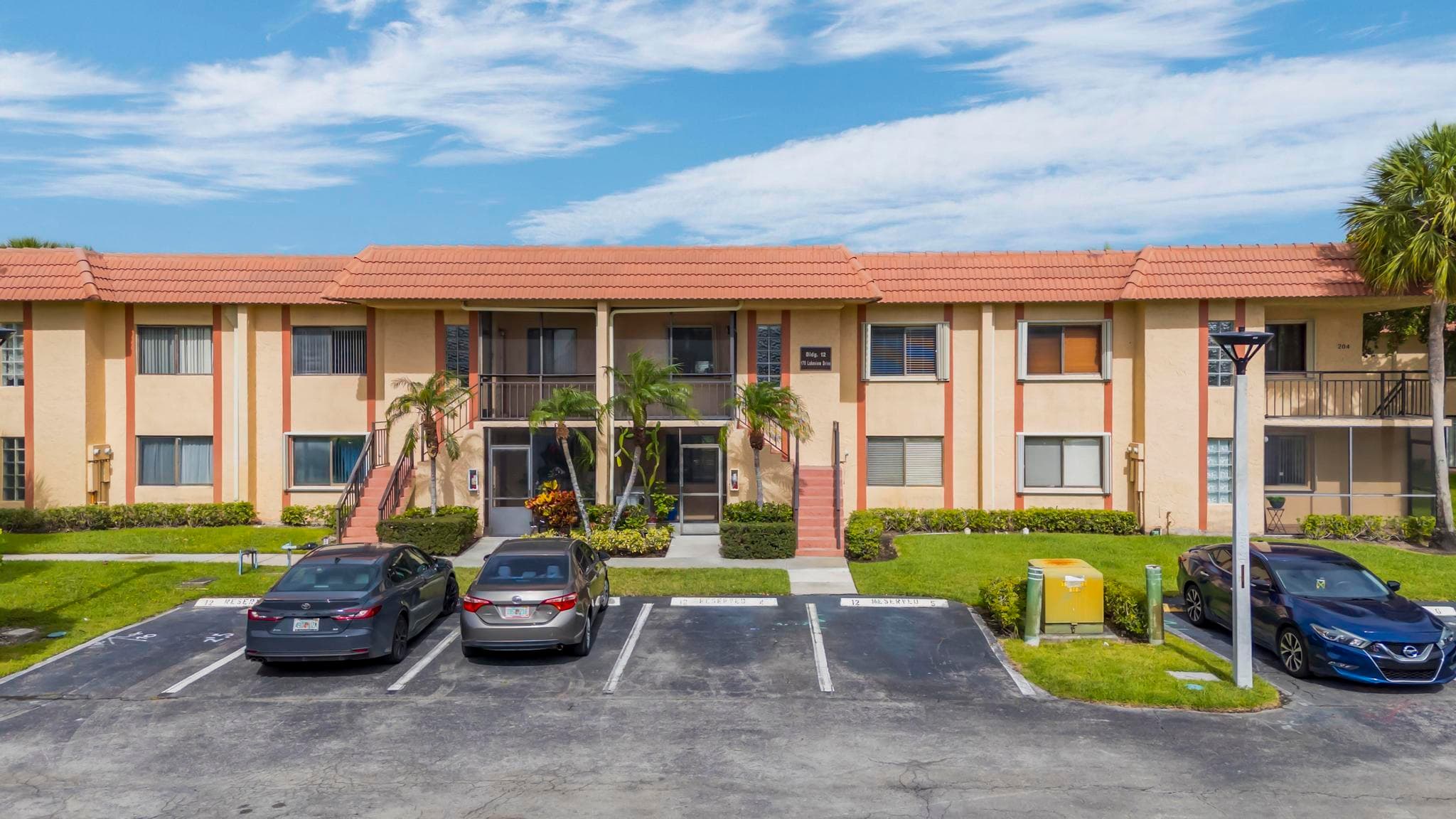 170 Lakeview Drive 203, Weston, FL 33326 — photo 2 of 46