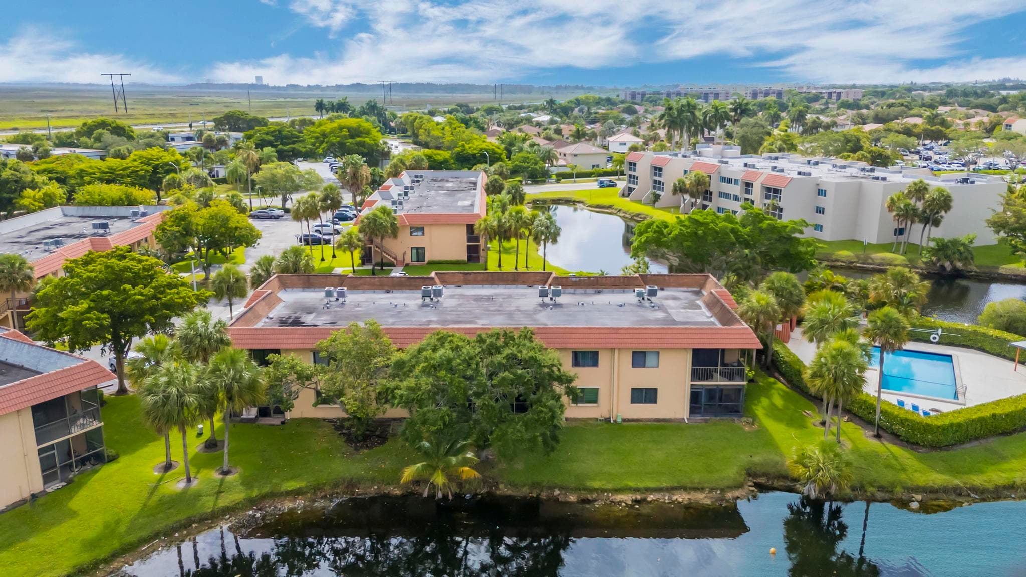 170 Lakeview Drive 203, Weston, FL 33326 — photo 30 of 46