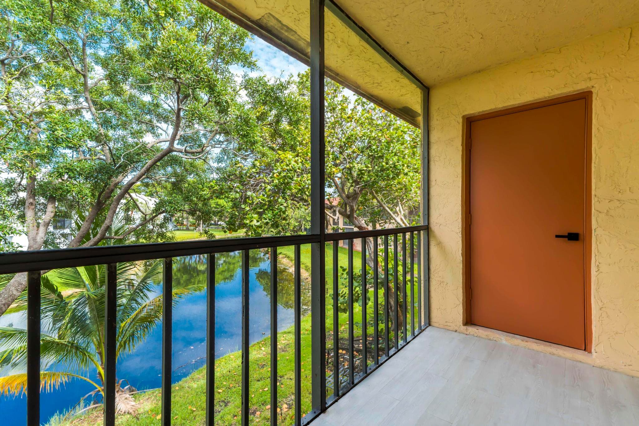 170 Lakeview Drive 203, Weston, FL 33326 — photo 43 of 46