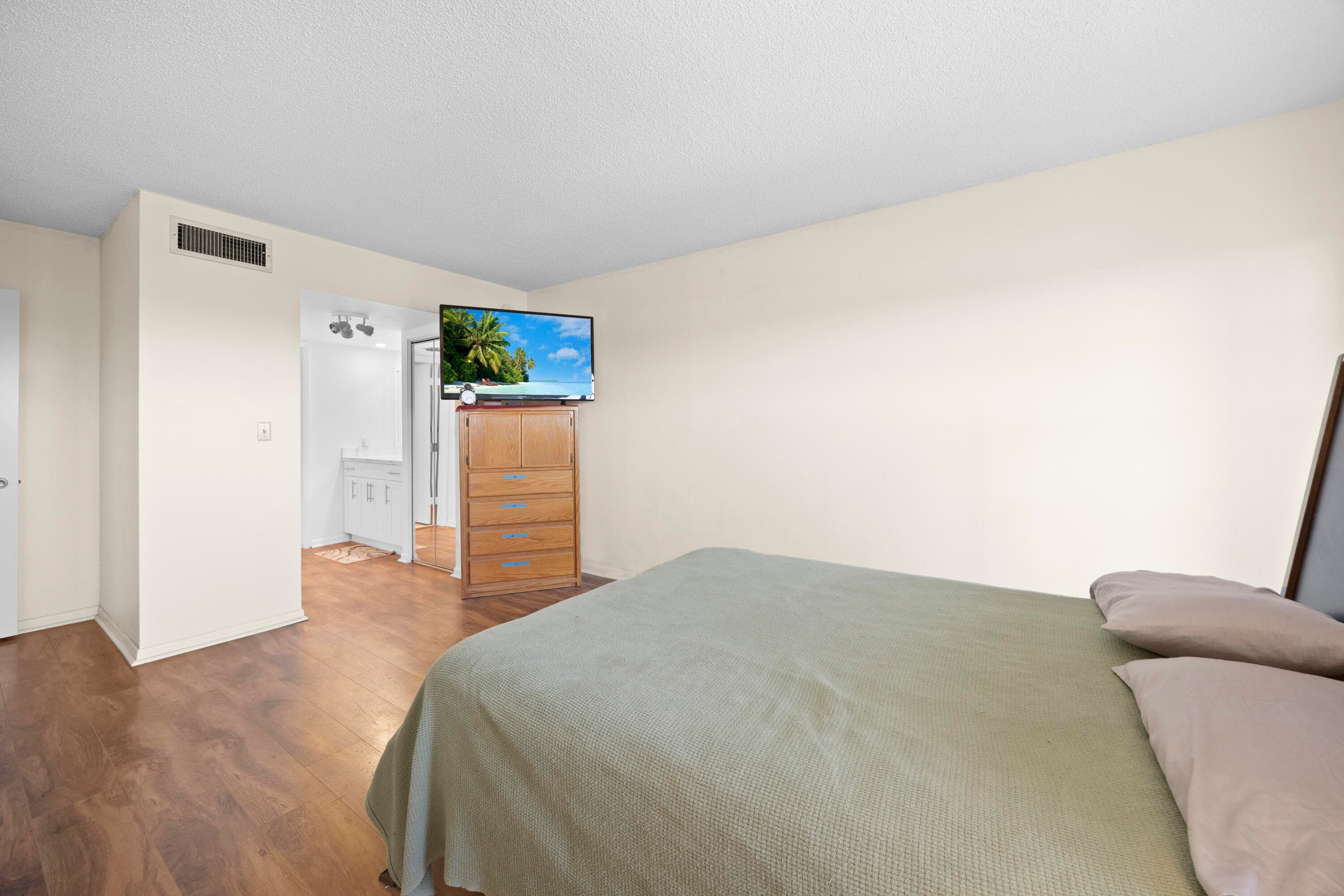 10777 W Sample Road 508, Coral Springs, FL 33065 — photo 8 of 37